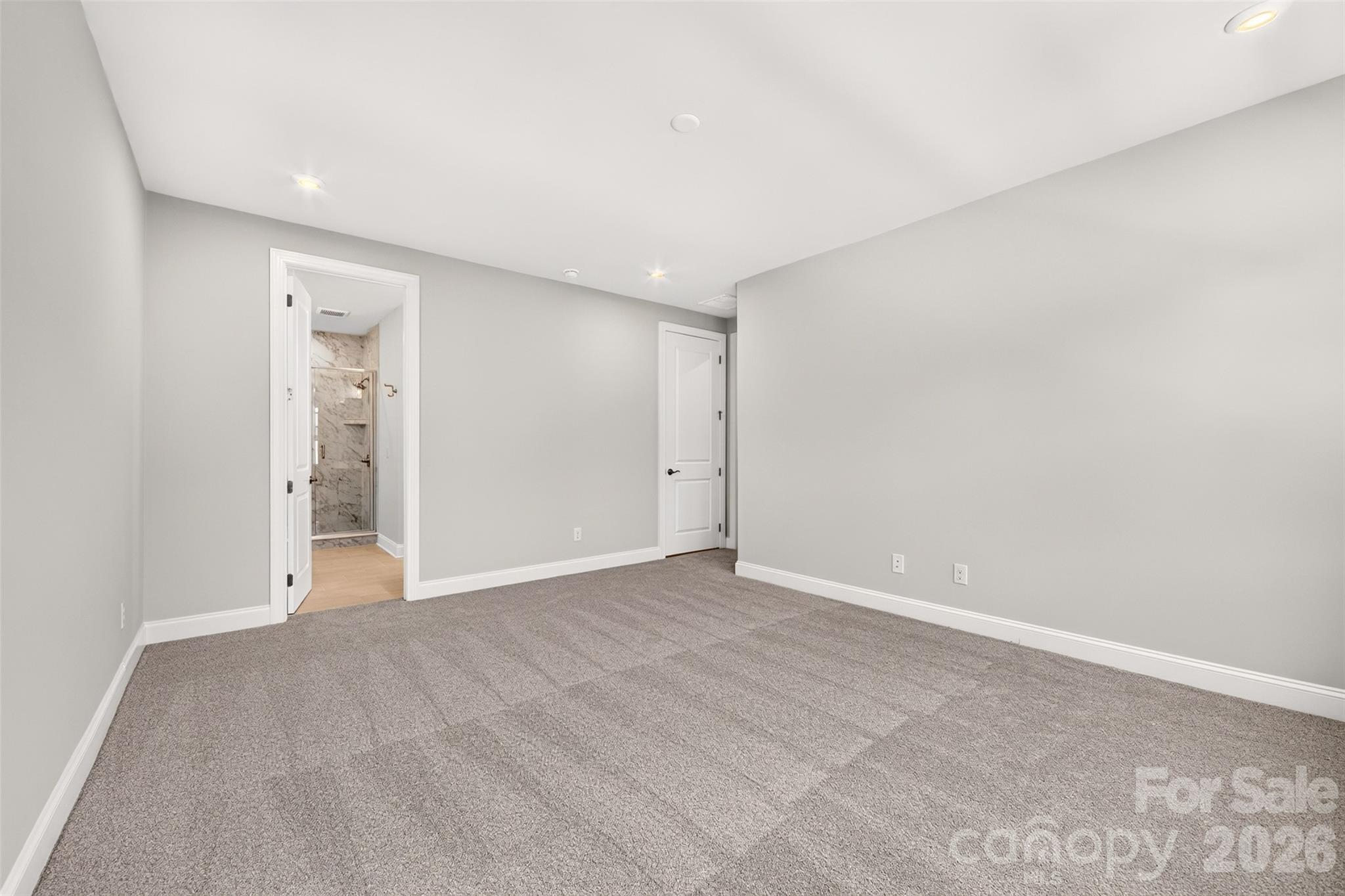 6008 Yellow Buckeye Drive Property Photo 33