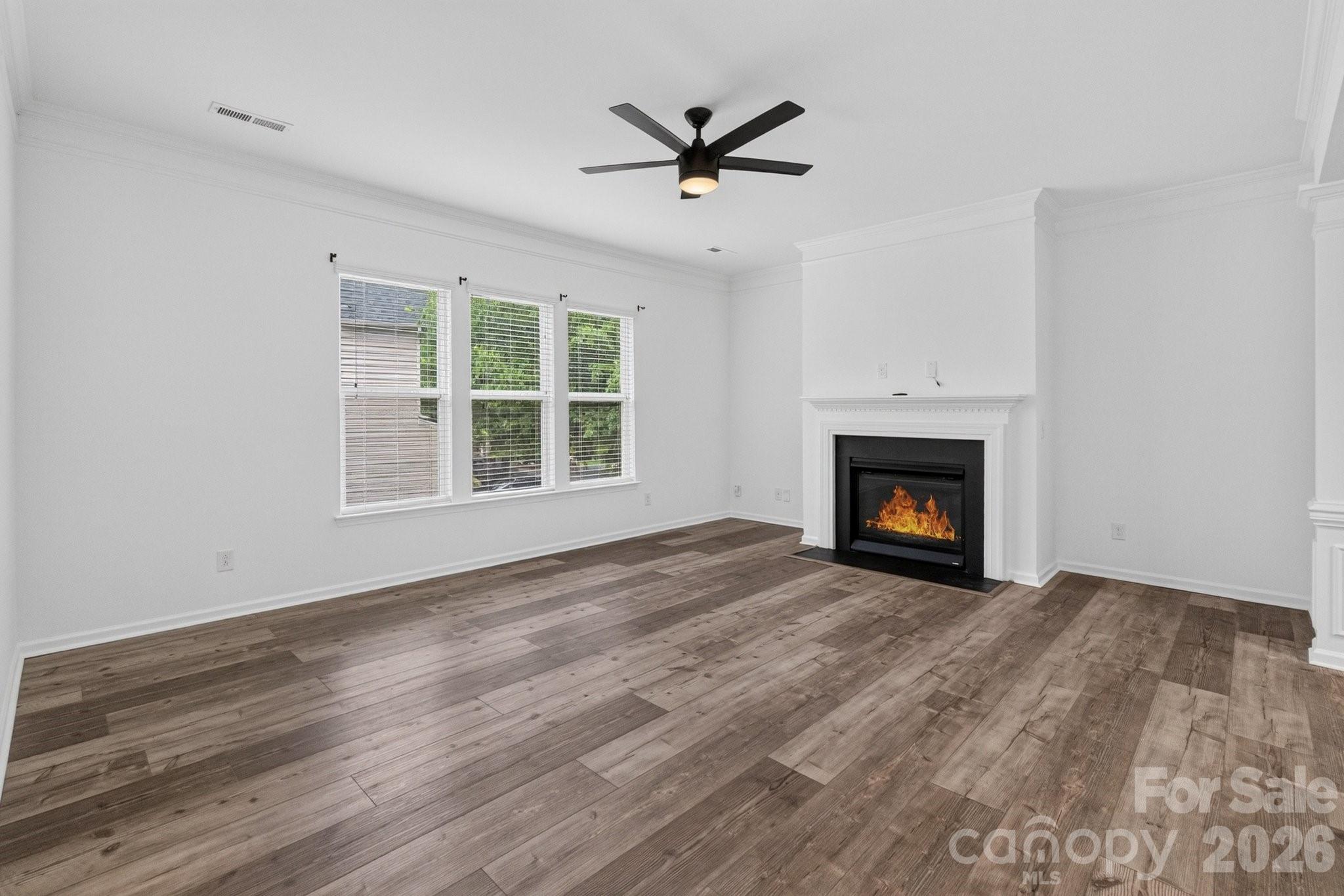 3702 Park South Station Boulevard Property Photo 7