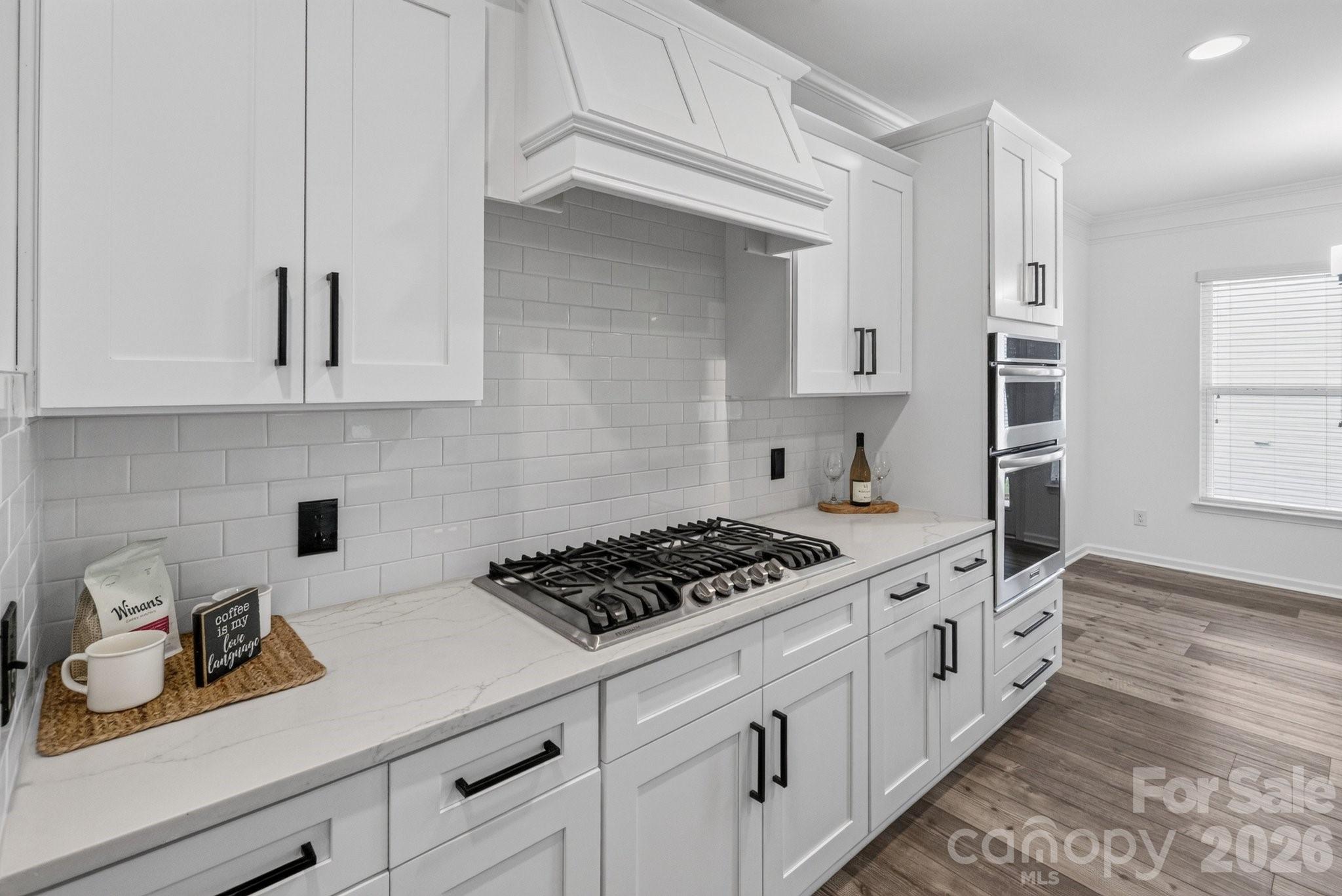 3702 Park South Station Boulevard Property Photo 12