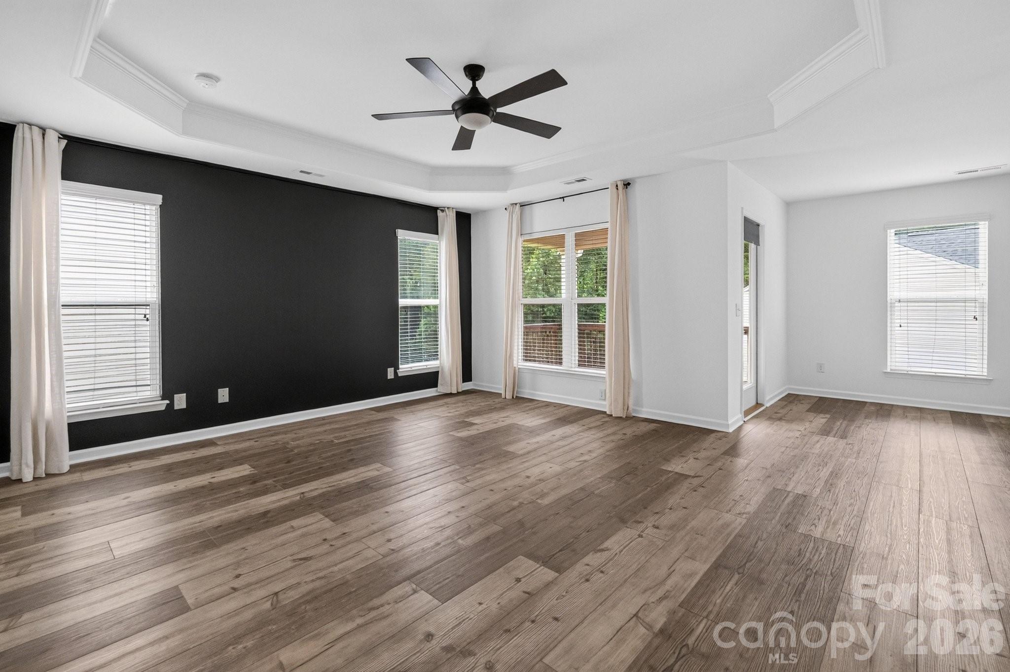 3702 Park South Station Boulevard Property Photo 14