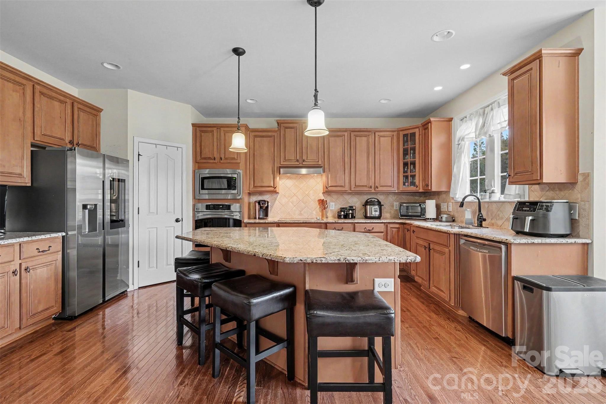 1008 Hawker Road Property Photo 16