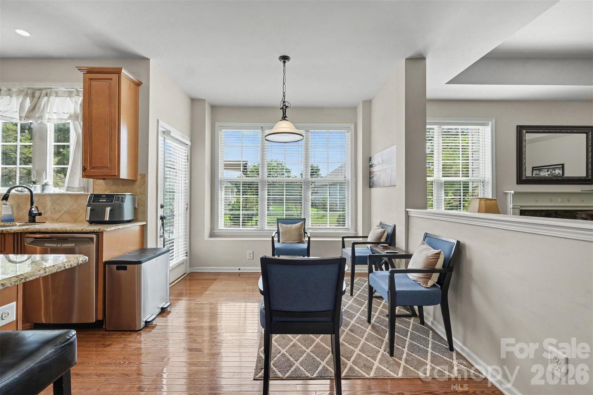 1008 Hawker Road Property Photo 22