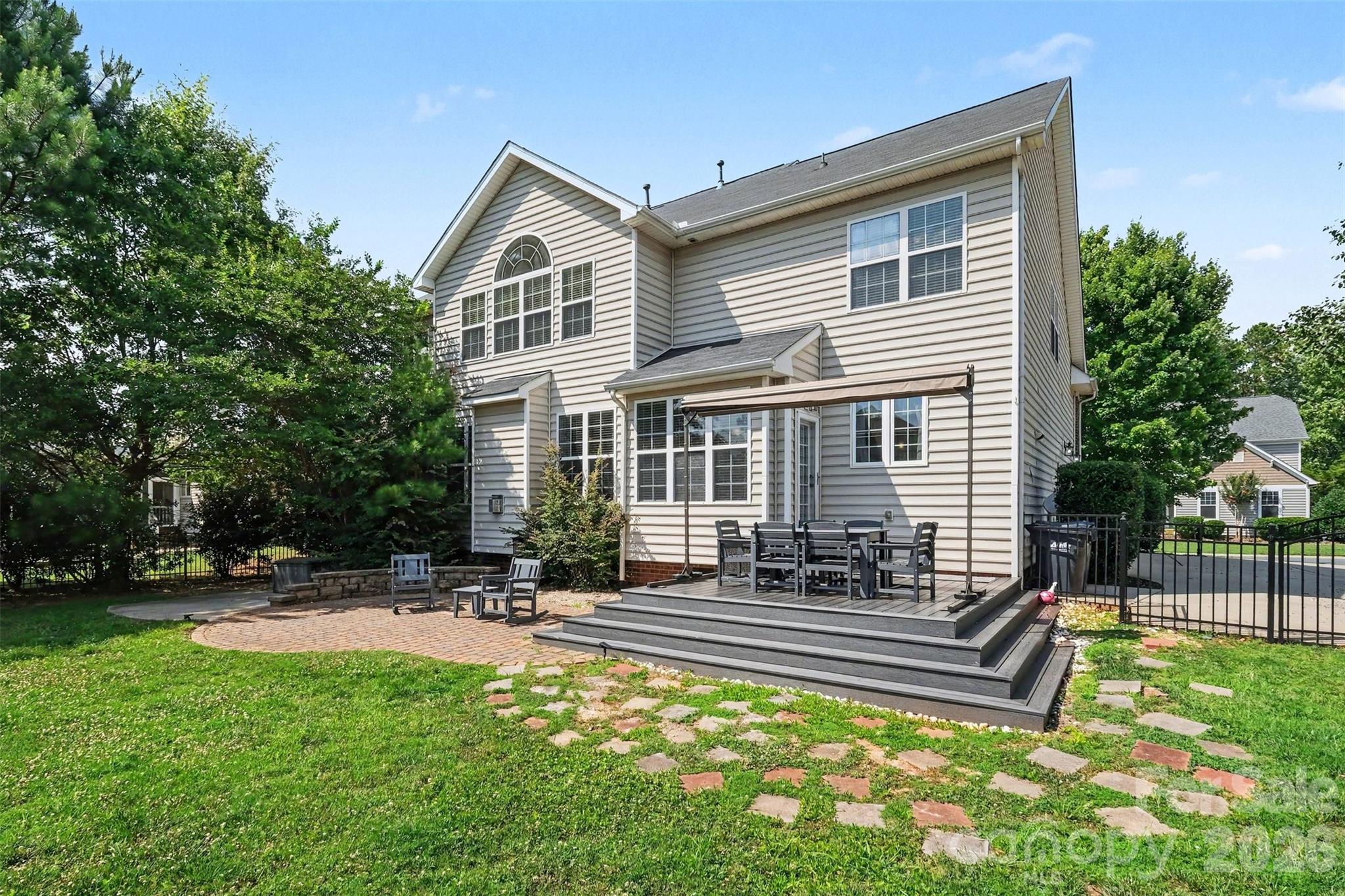 1008 Hawker Road Property Photo 40