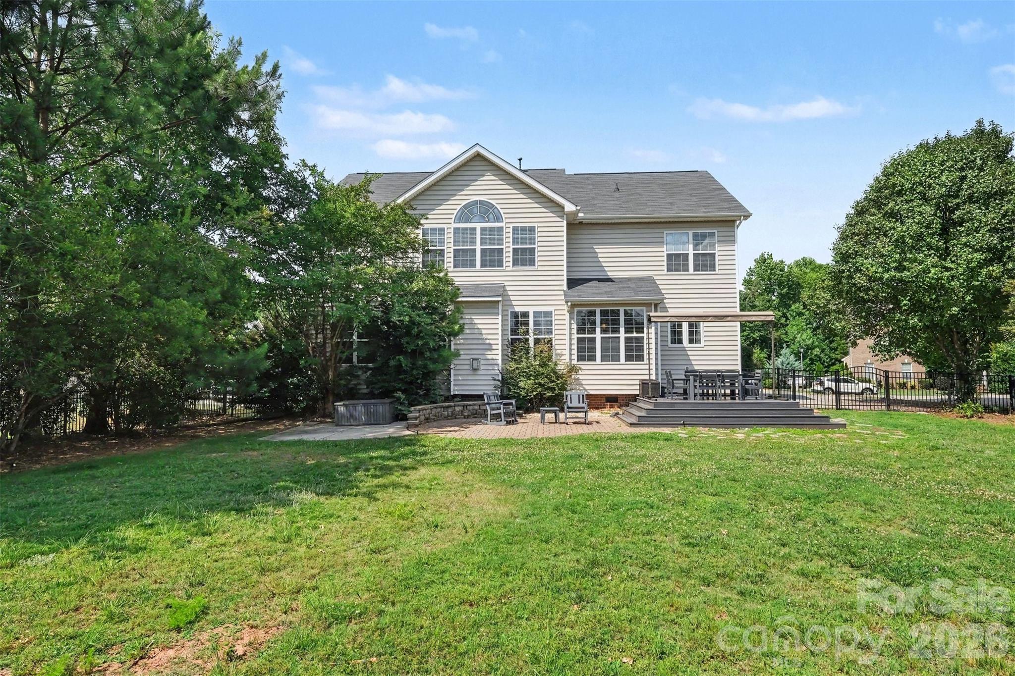 1008 Hawker Road Property Photo 41