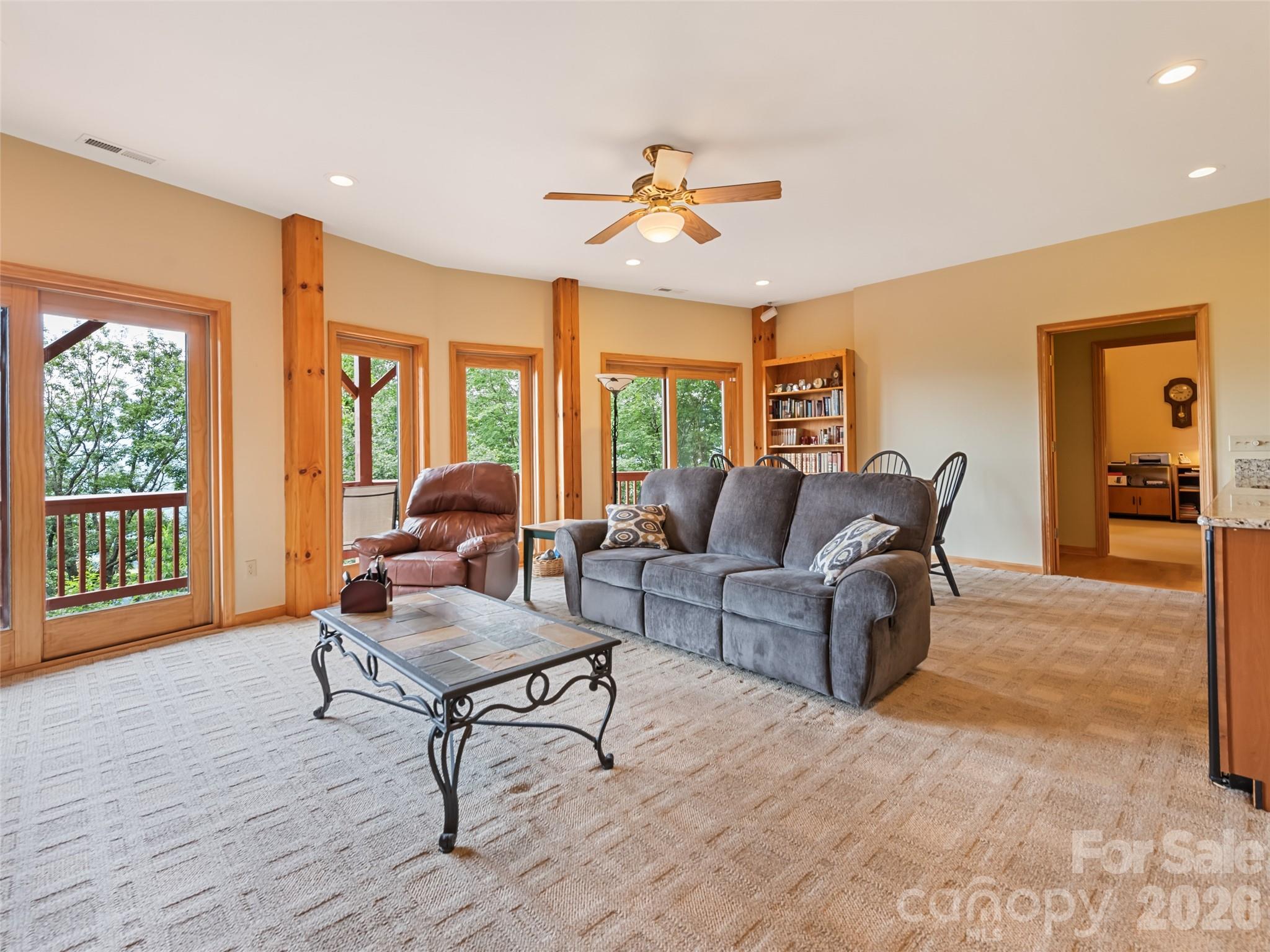 48 Hawks Lift Drive Property Photo 45