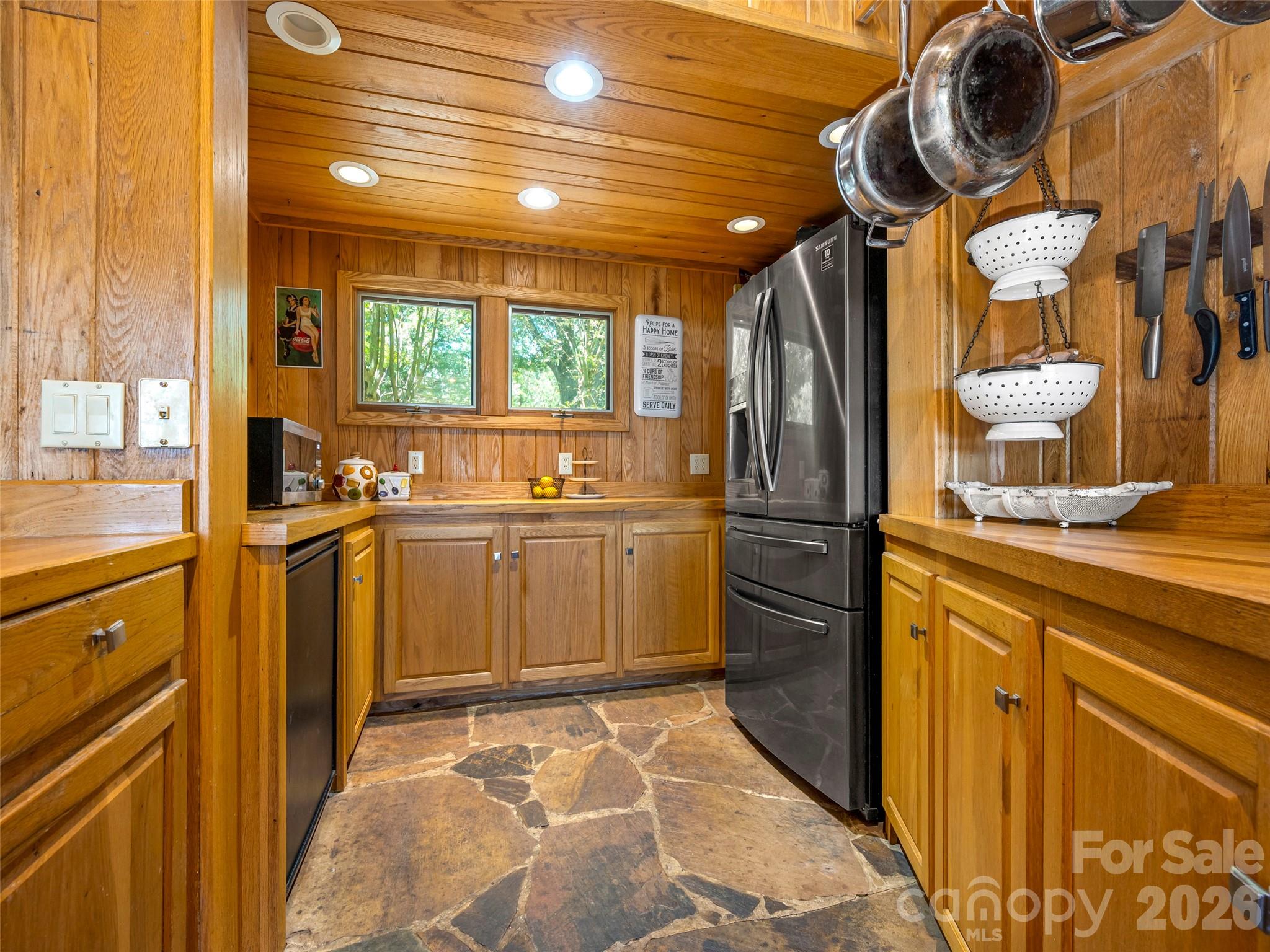 140 Joanda Farm Road Property Photo 6