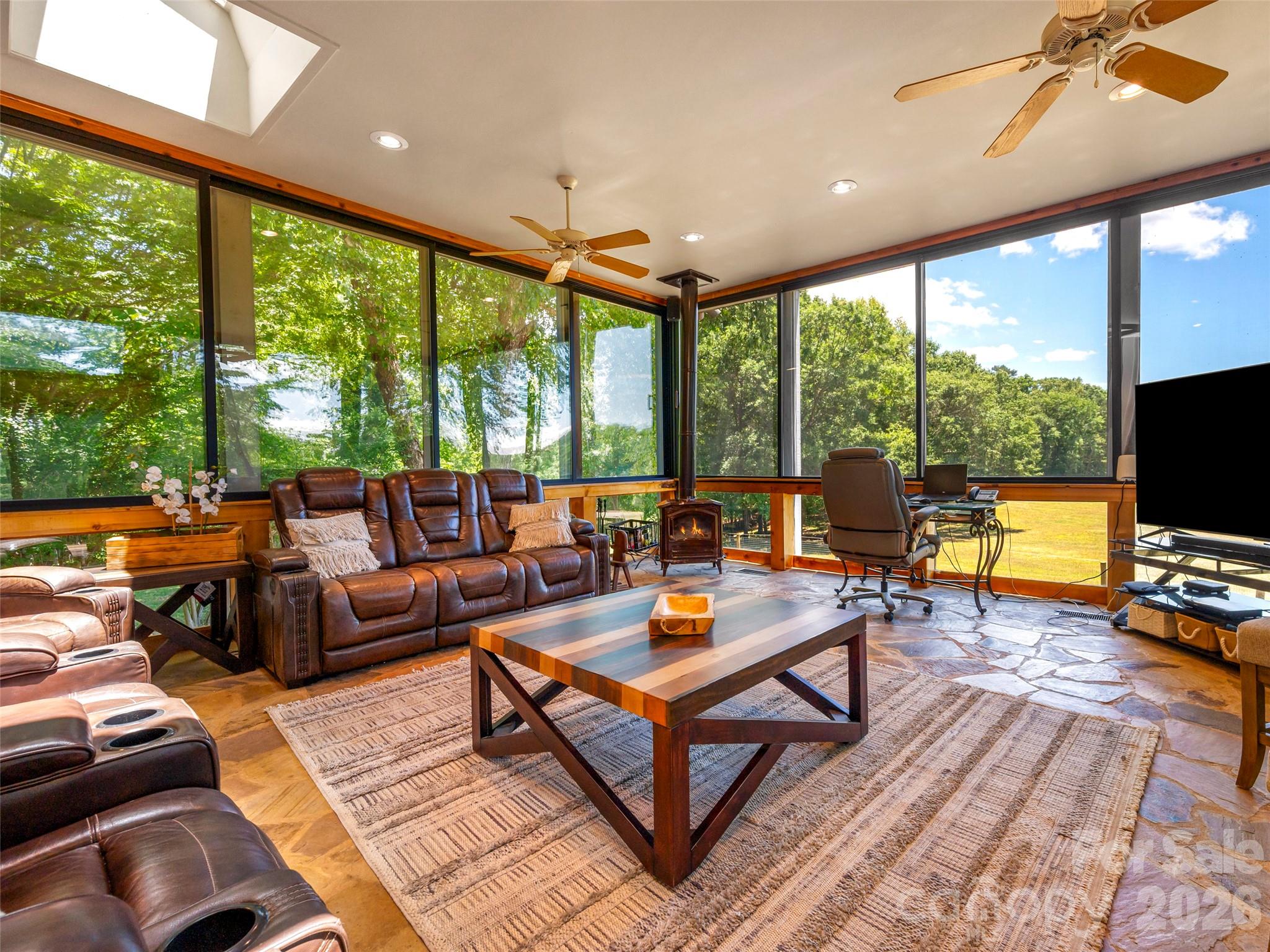 140 Joanda Farm Road Property Photo 8