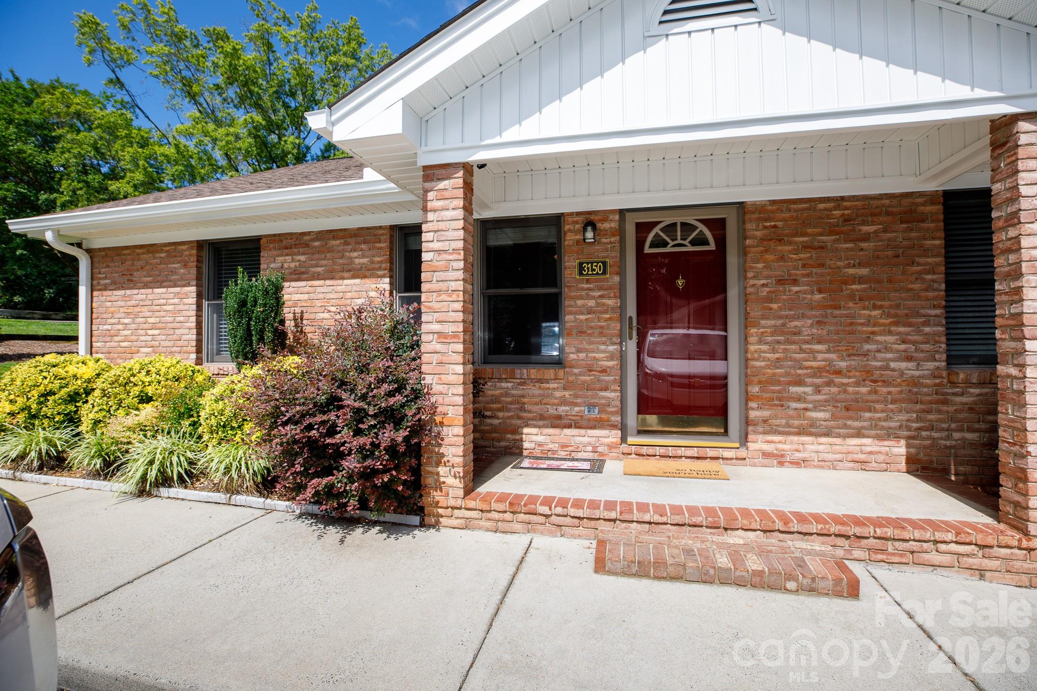 3150 Devonshire Drive Property Photo 1