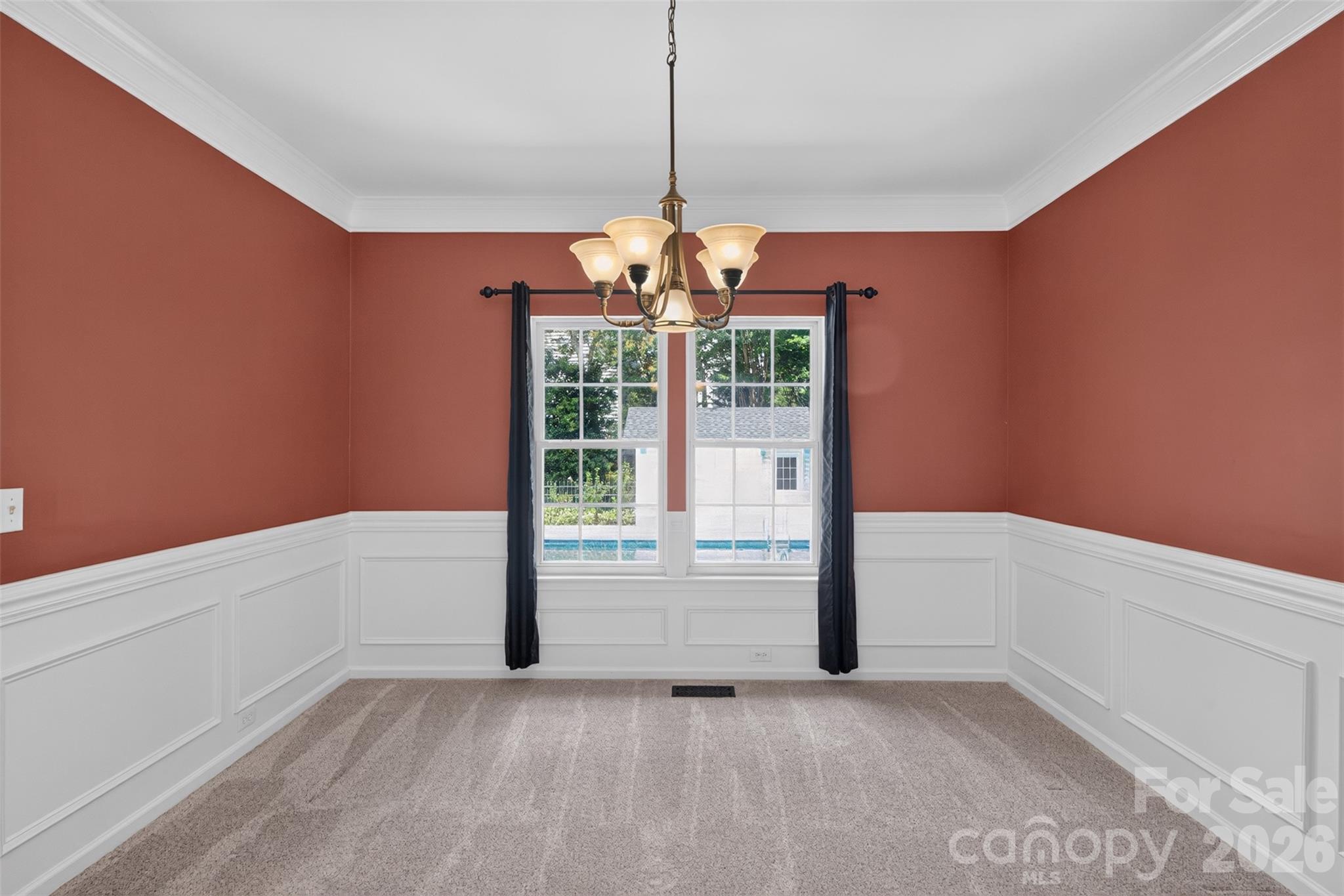 204 Whitegrove Drive Property Photo 13