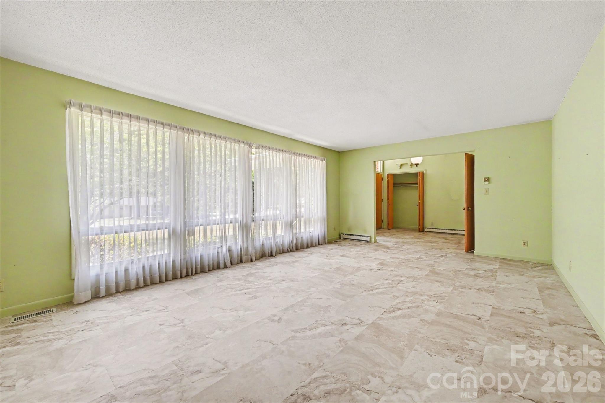 207 Sills Drive Property Photo 25