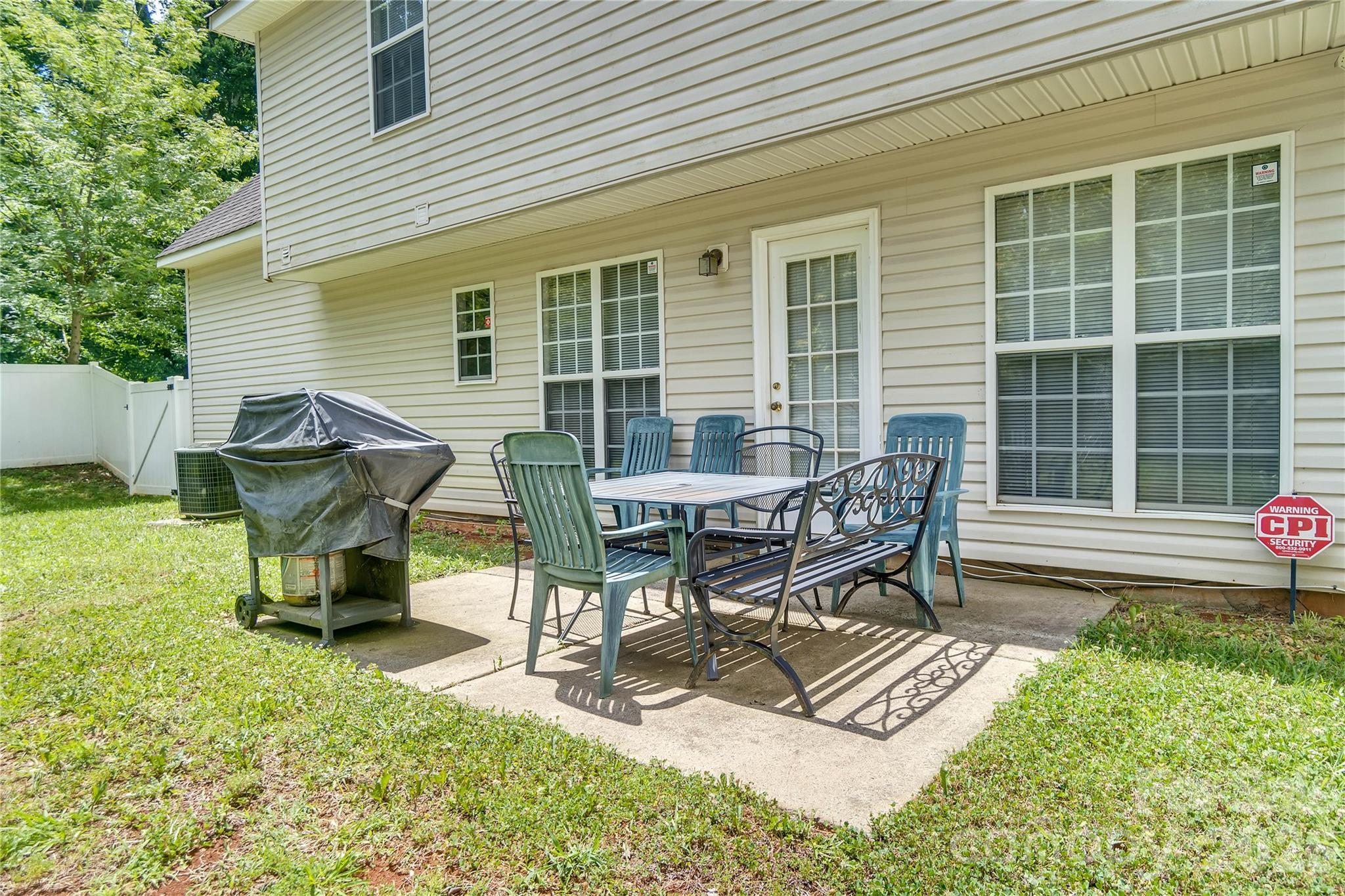 12009 Silvercrest Drive Property Photo 33