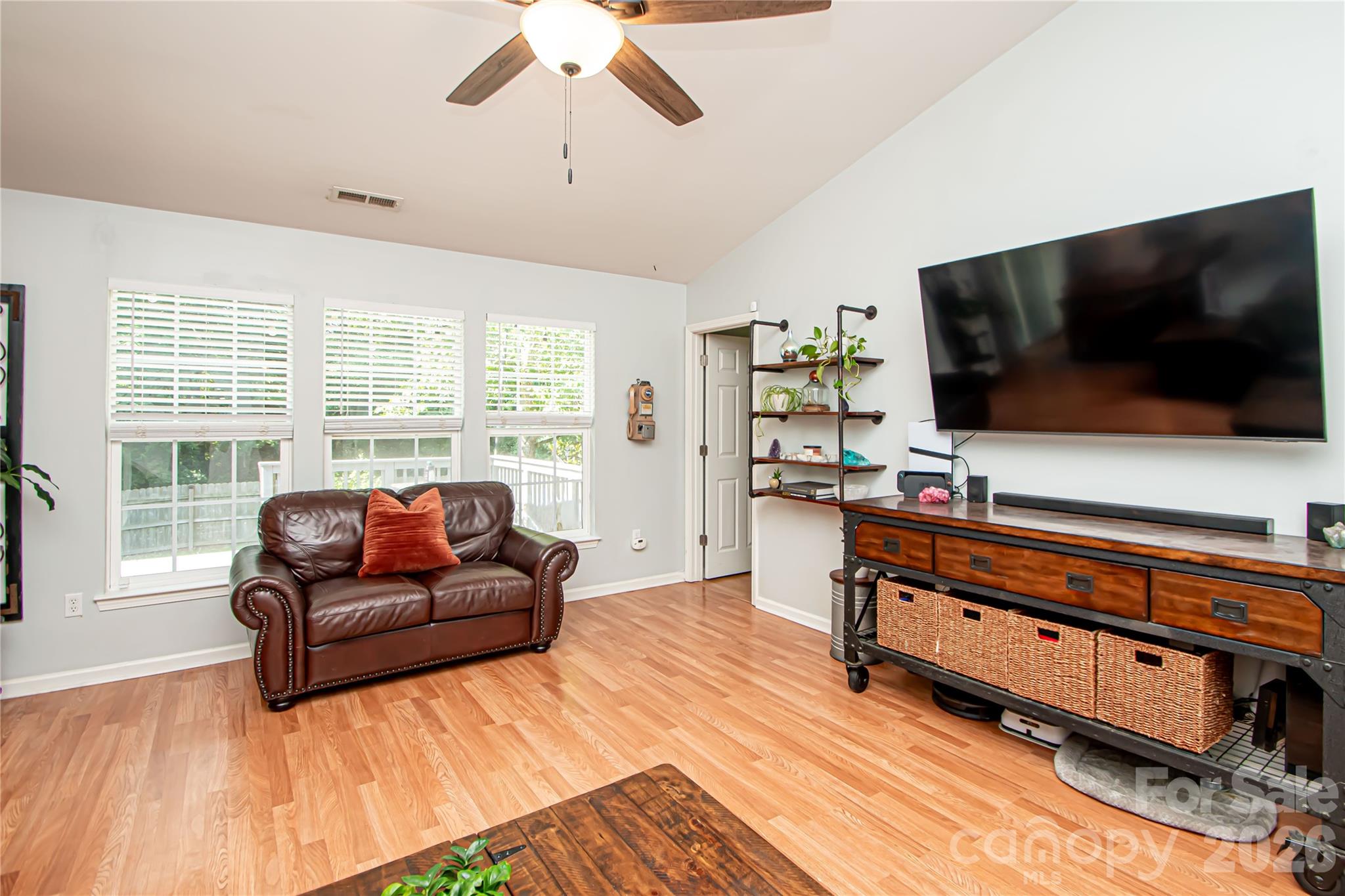 11032 Elven Drive Property Photo 19