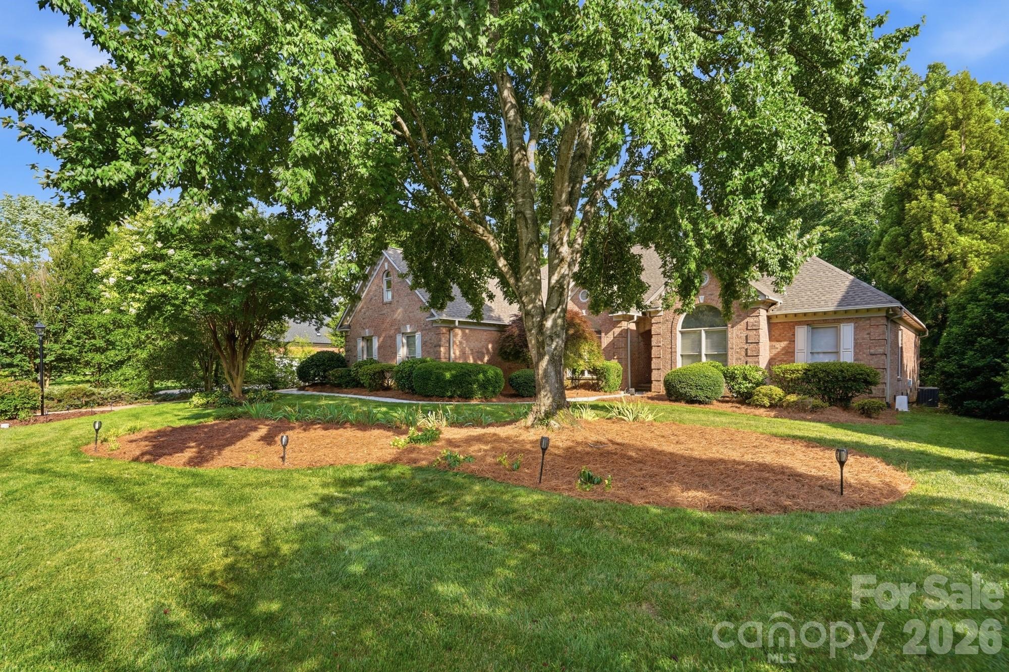 13101 Darby Chase Drive Property Photo 2