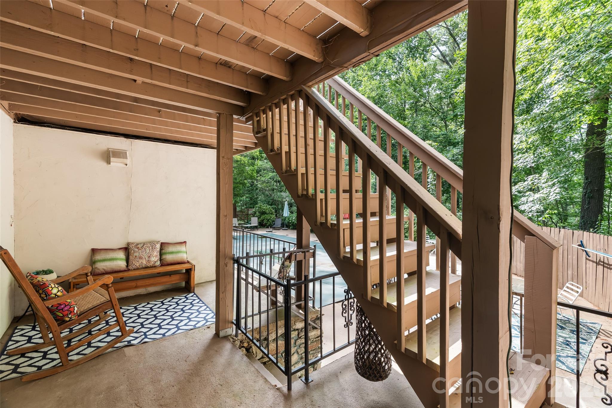 16 Canterbury Drive Property Photo 24