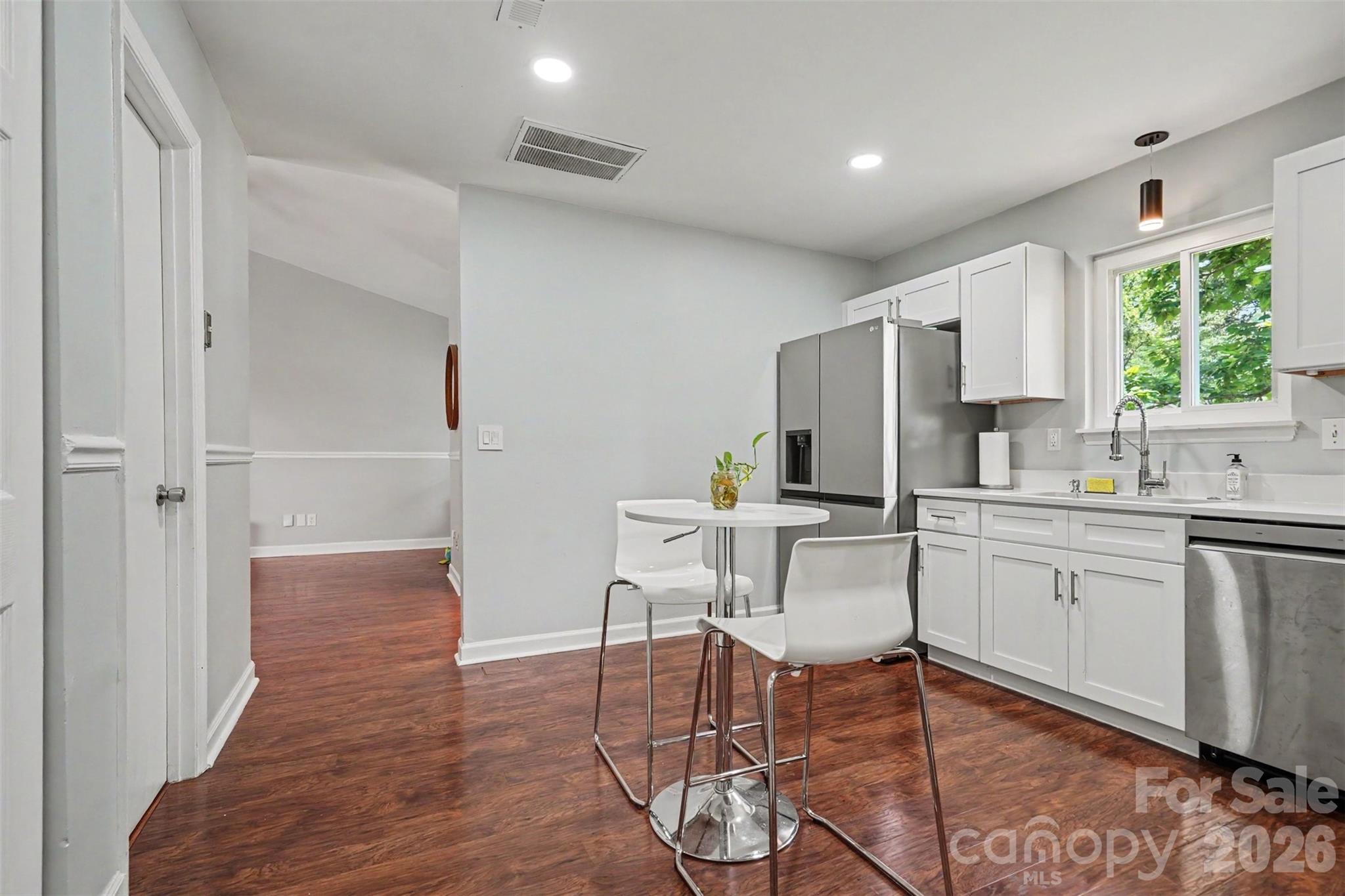 6008 Trysting Road Property Photo 14