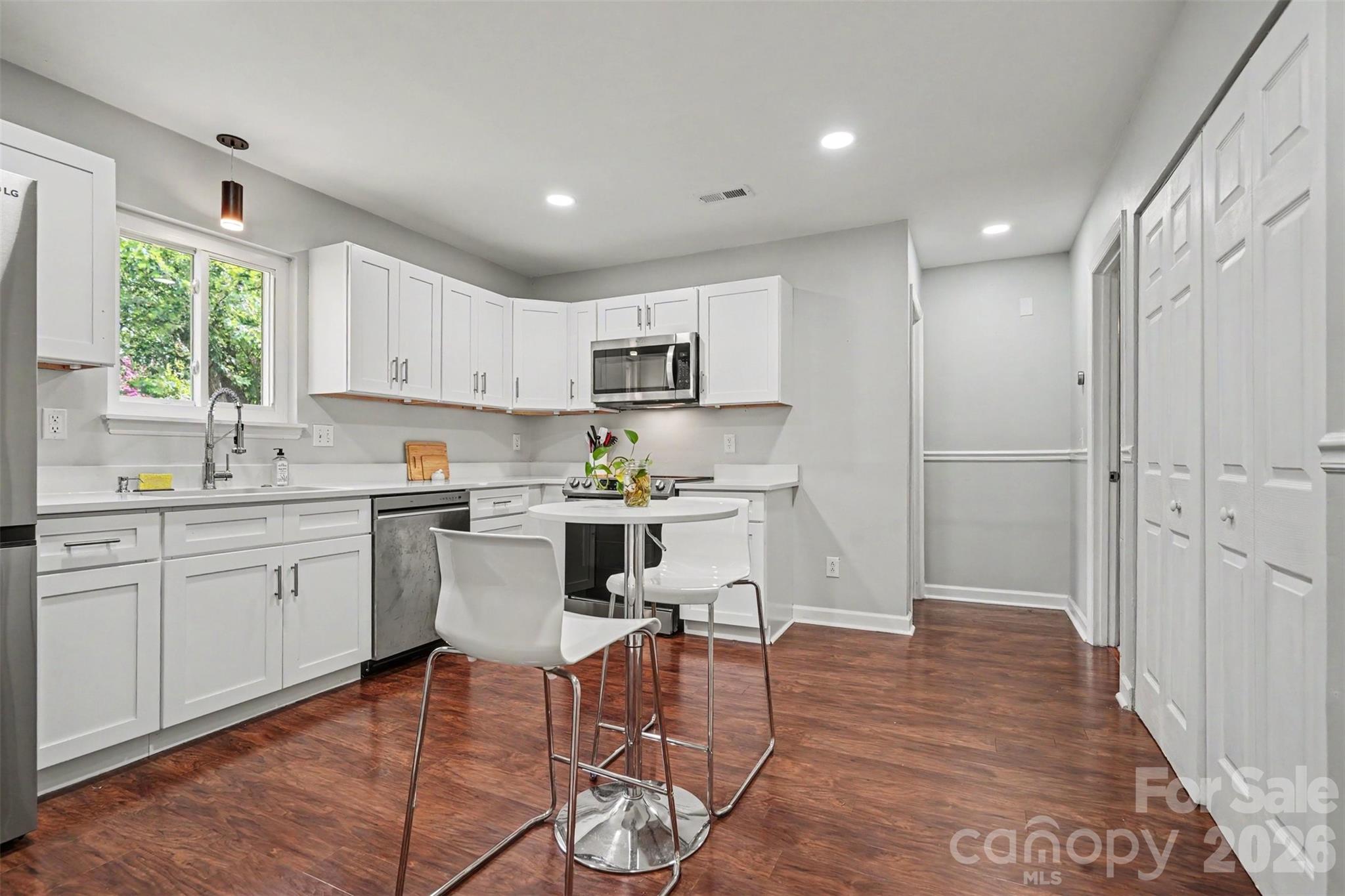 6008 Trysting Road Property Photo 16