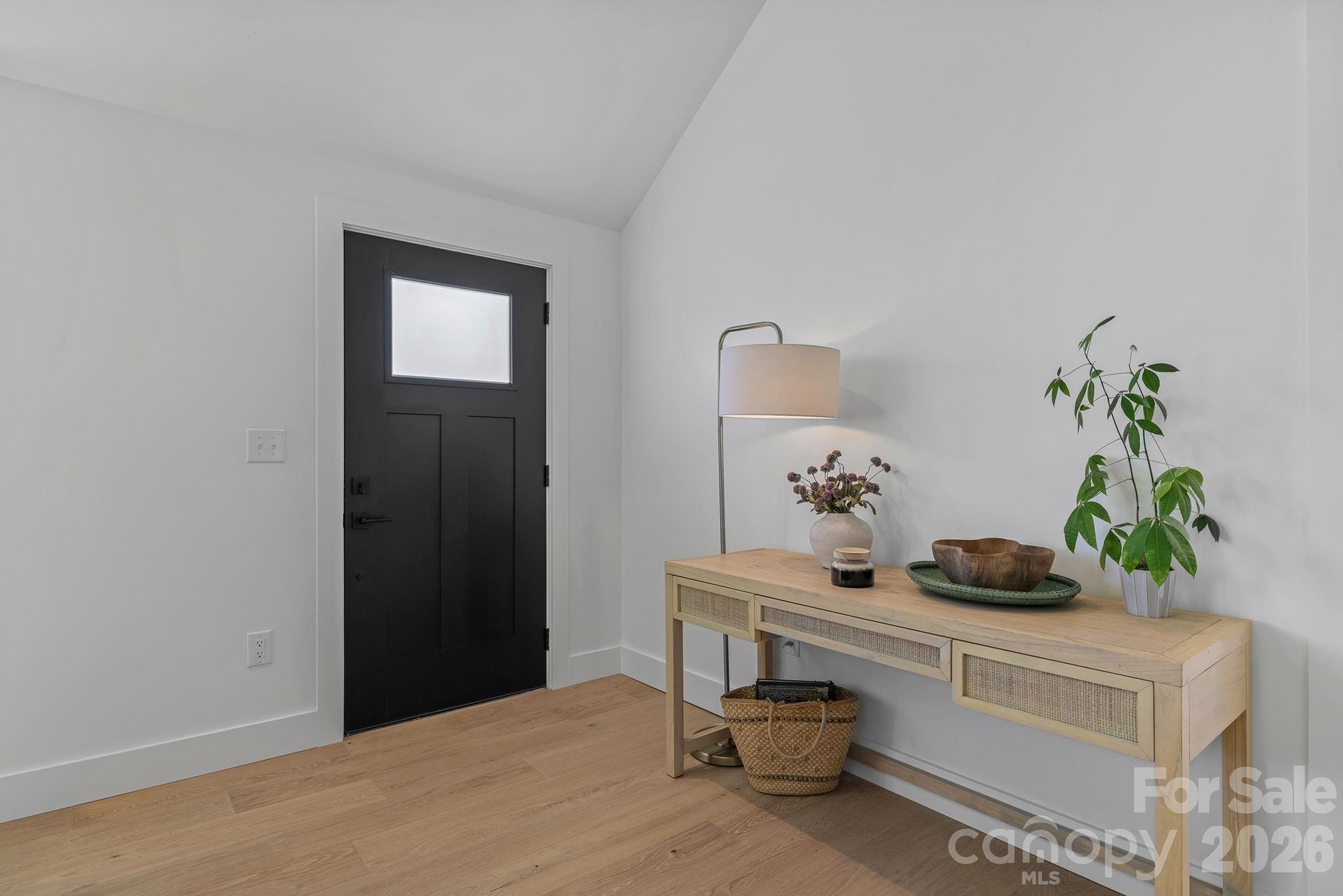 523 Harrison Avenue Property Photo 7