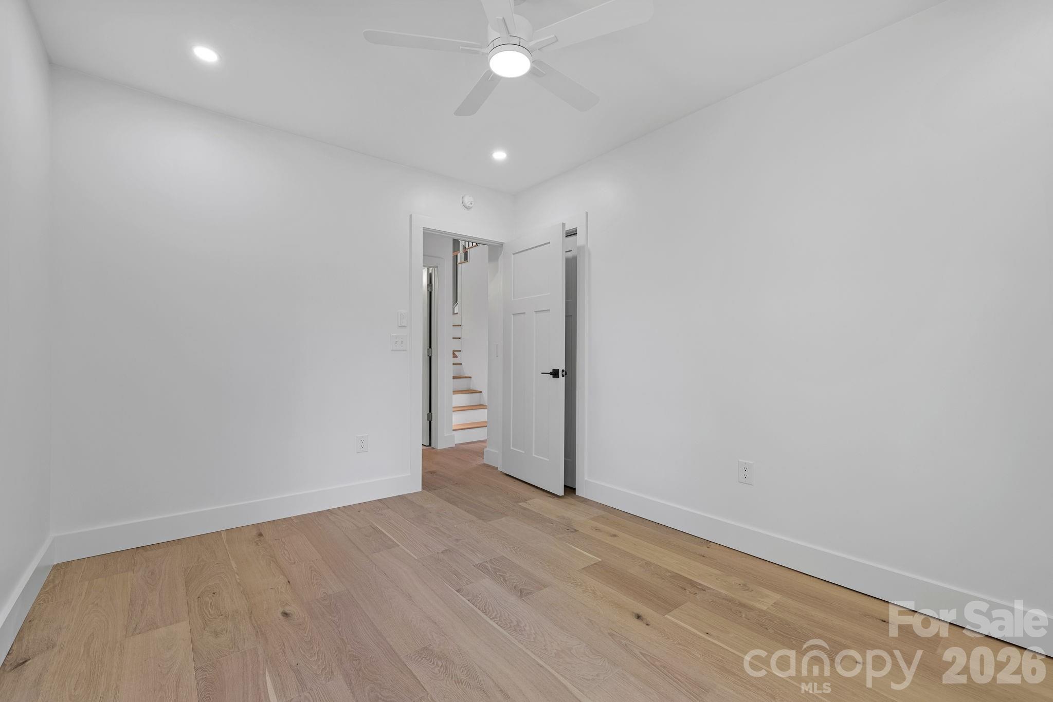 523 Harrison Avenue Property Photo 29