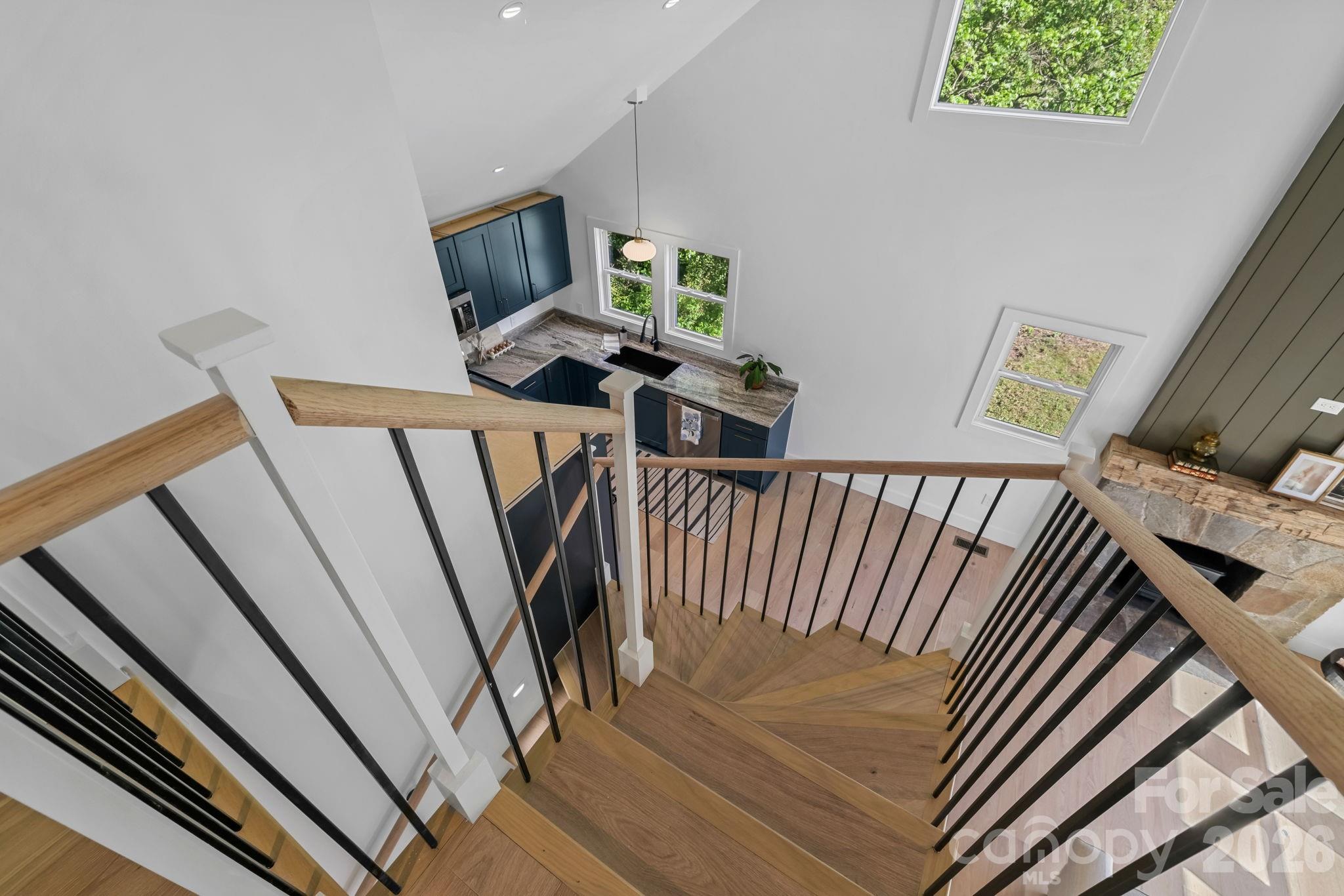 523 Harrison Avenue Property Photo 32