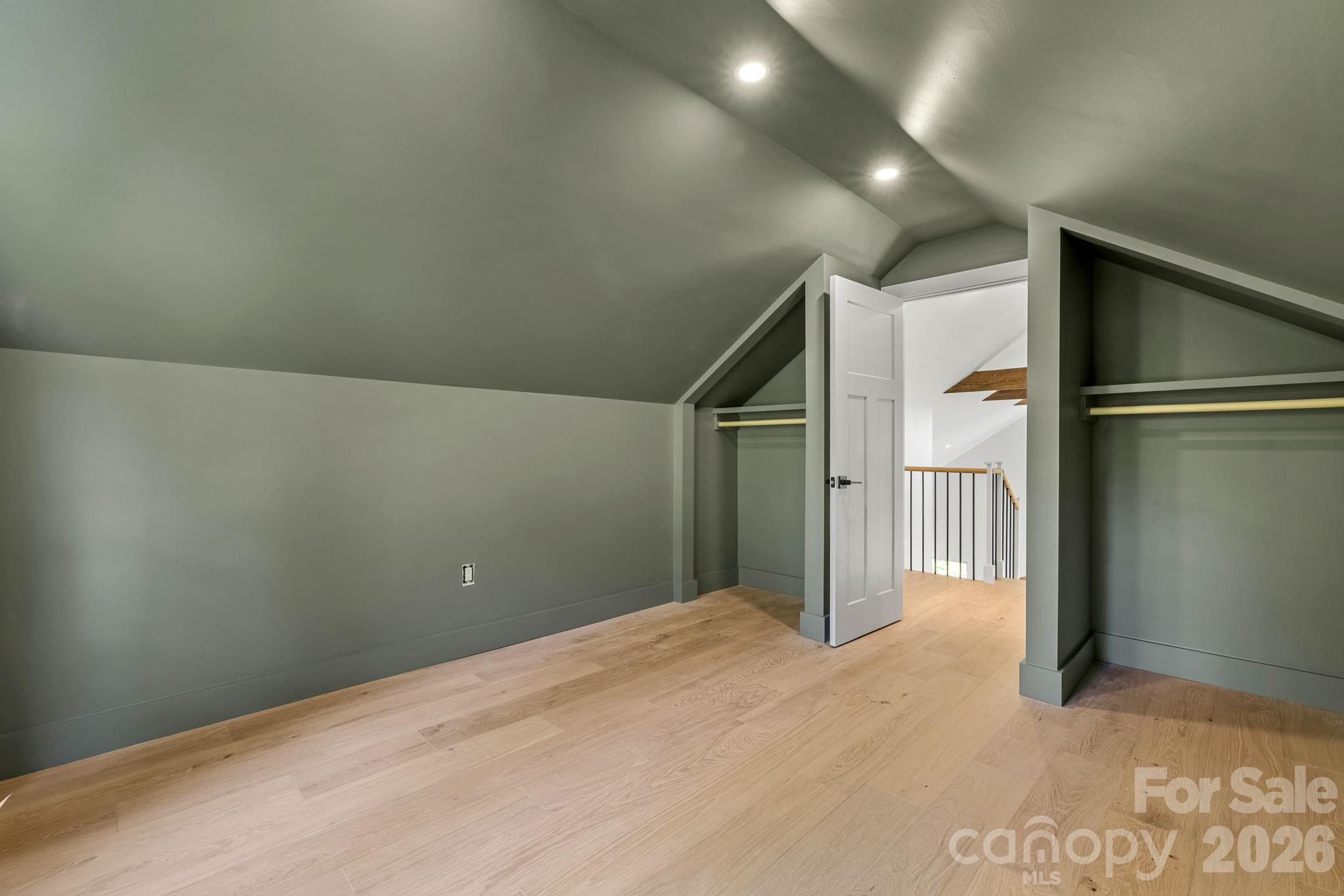 523 Harrison Avenue Property Photo 37