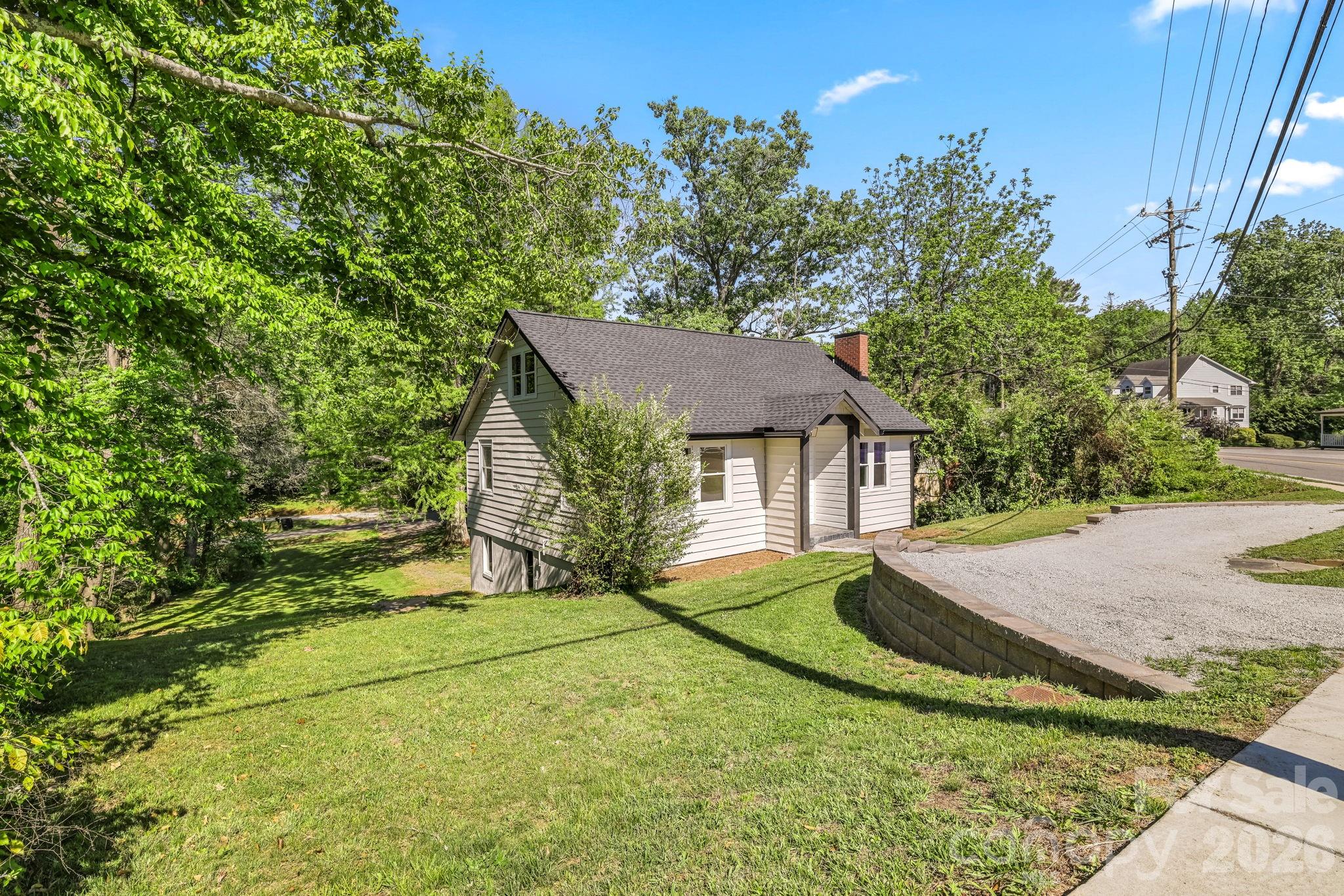 523 Harrison Avenue Property Photo 38