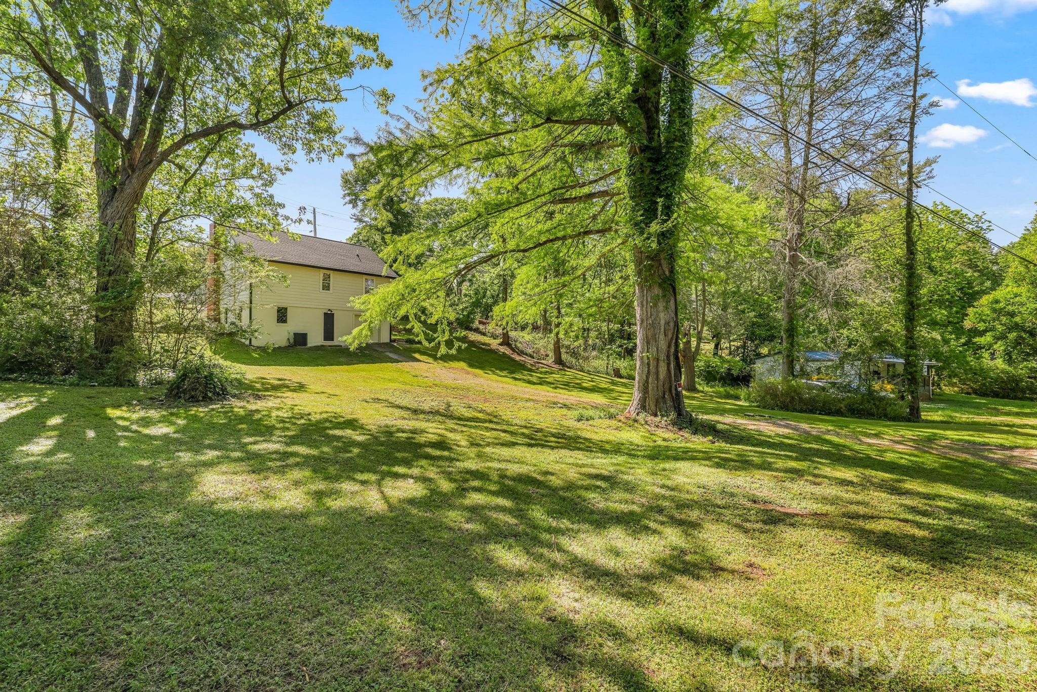 523 Harrison Avenue Property Photo 39
