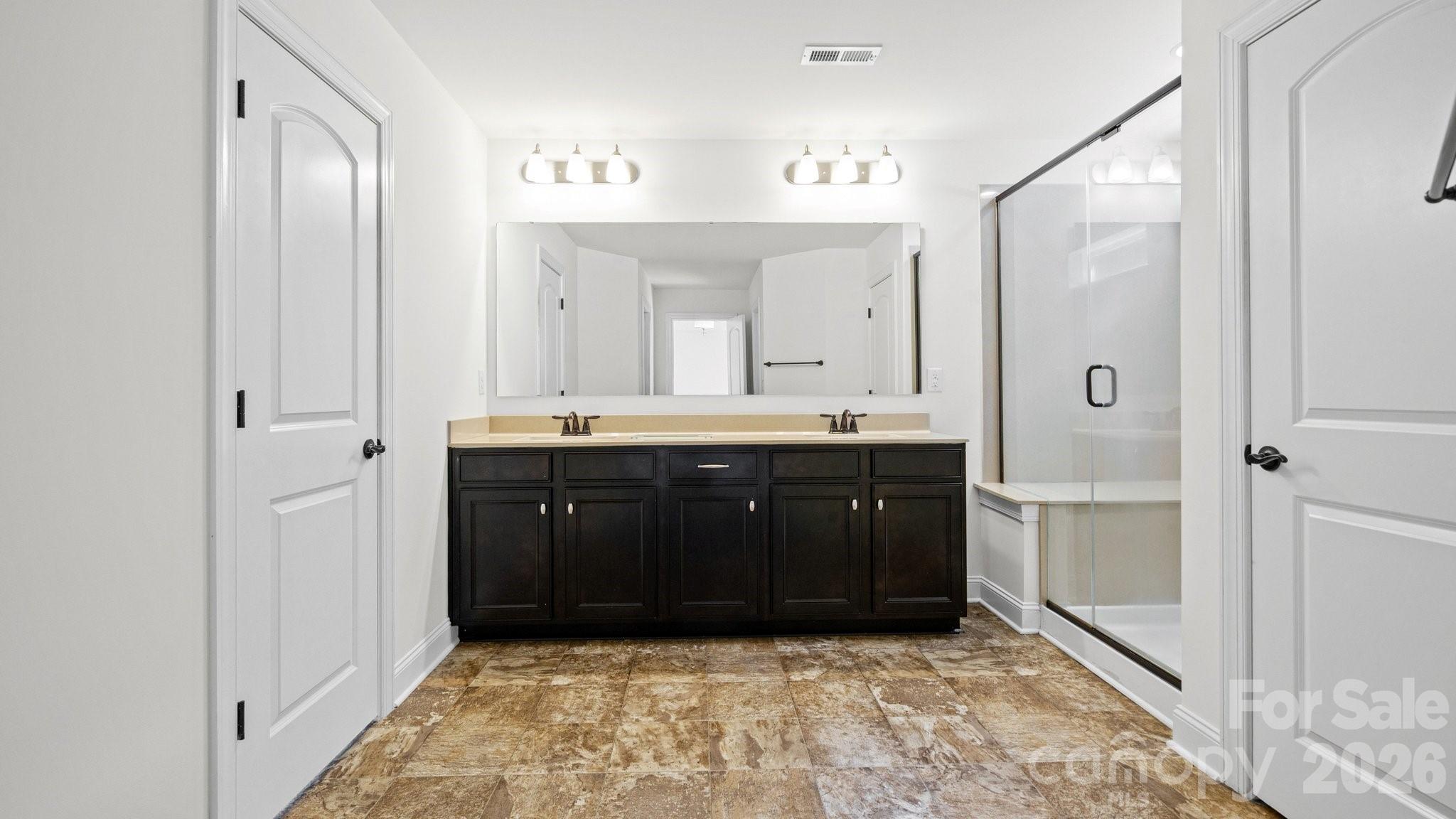 7235 Barefoot Forest Drive Property Photo 26