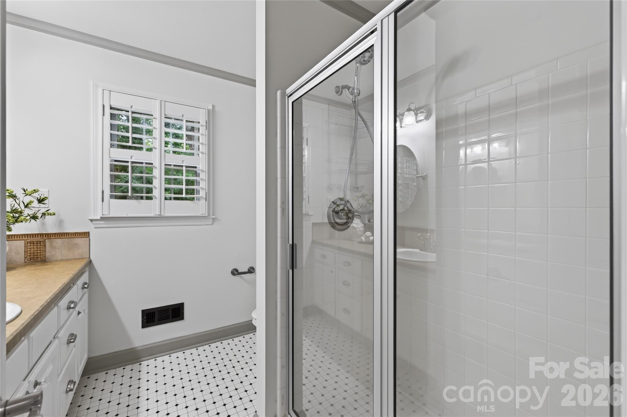 8127 Prince George Road Property Photo 17