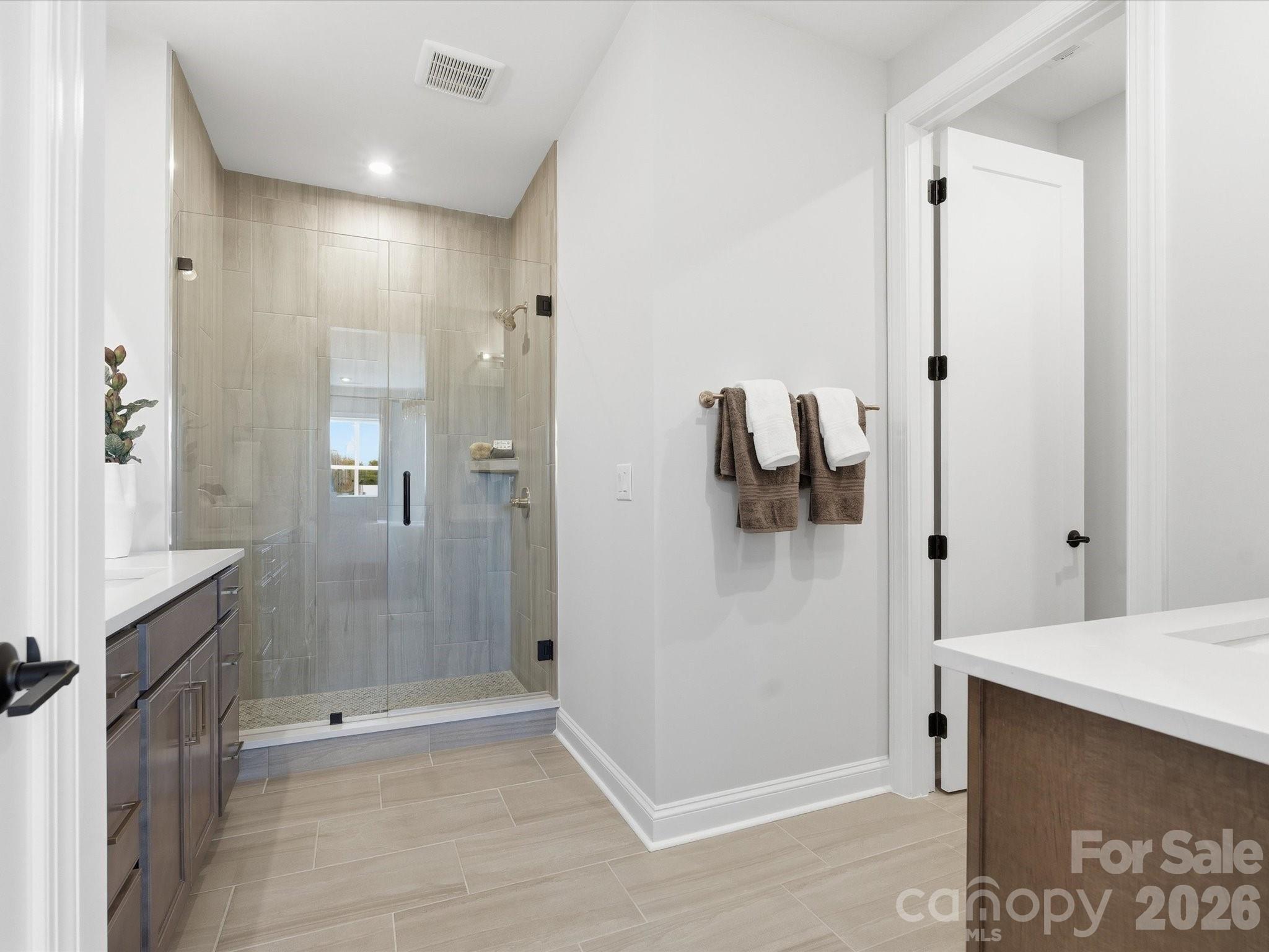 6009 Yellow Buckeye Drive Property Photo 23