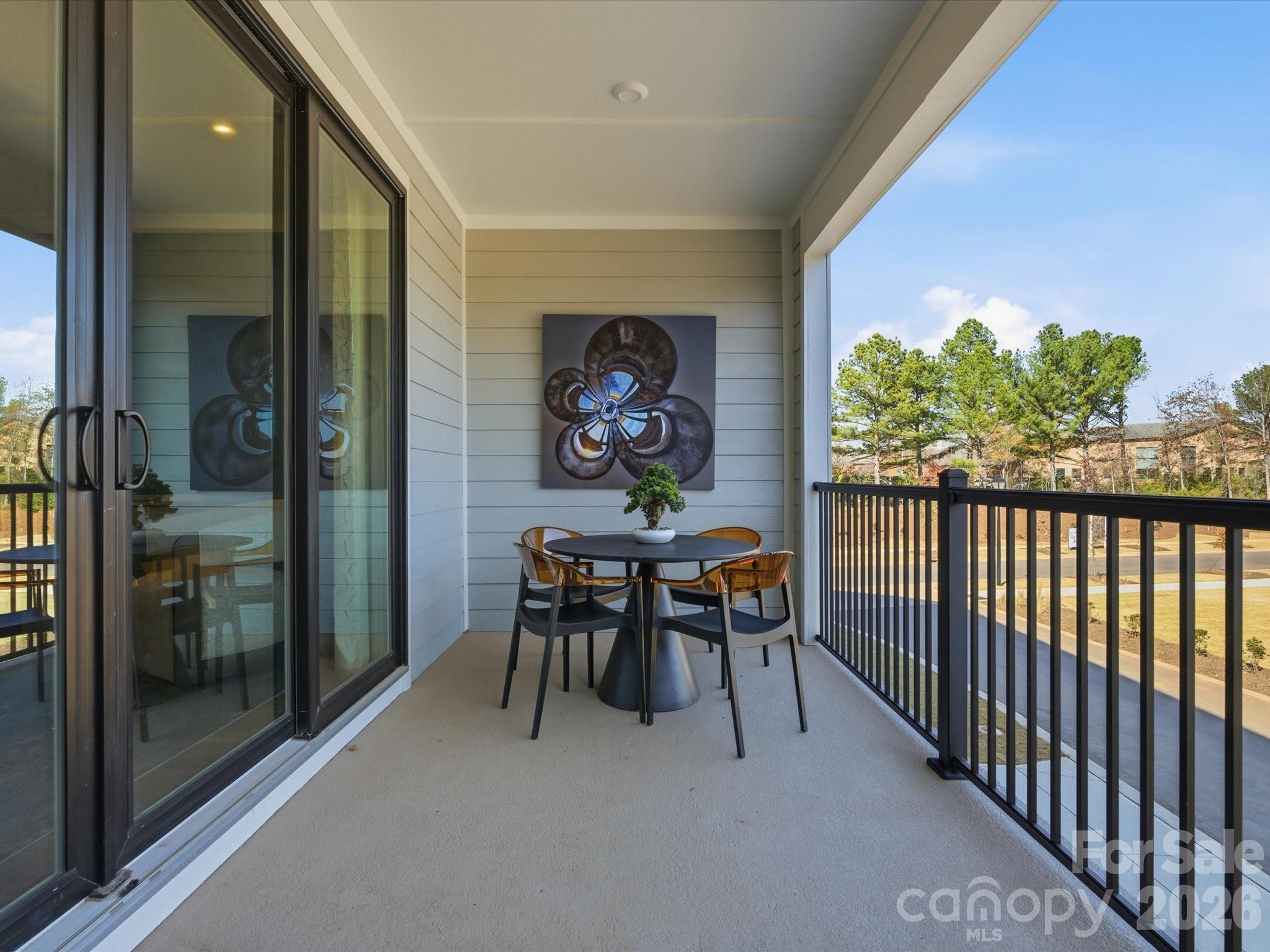 6009 Yellow Buckeye Drive Property Photo 27