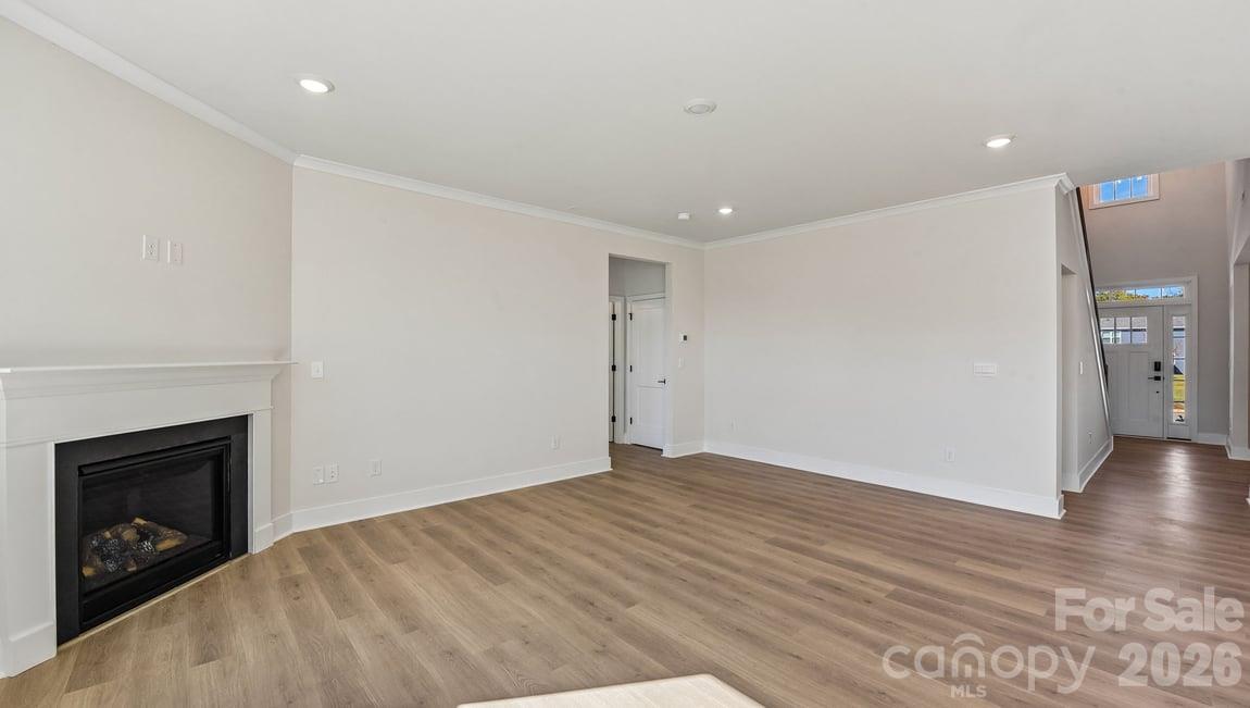1040 Tundra Swan Drive Property Photo 8