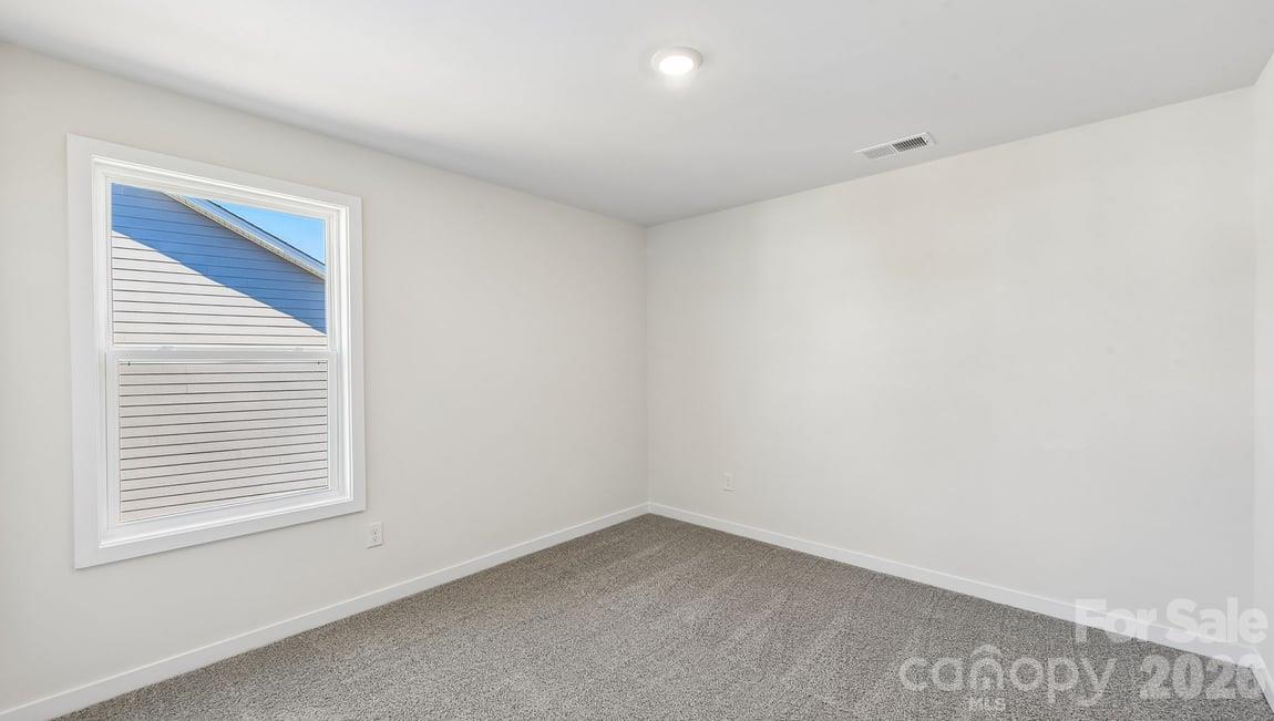 1040 Tundra Swan Drive Property Photo 23