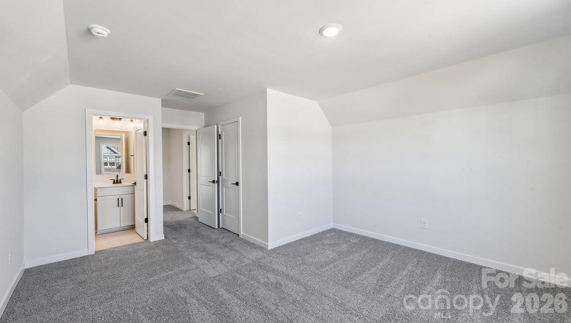 1040 Tundra Swan Drive Property Photo 34