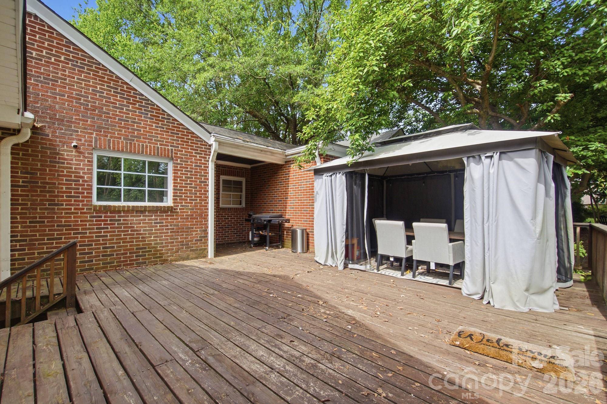 1616 Statesville Boulevard Property Photo 29