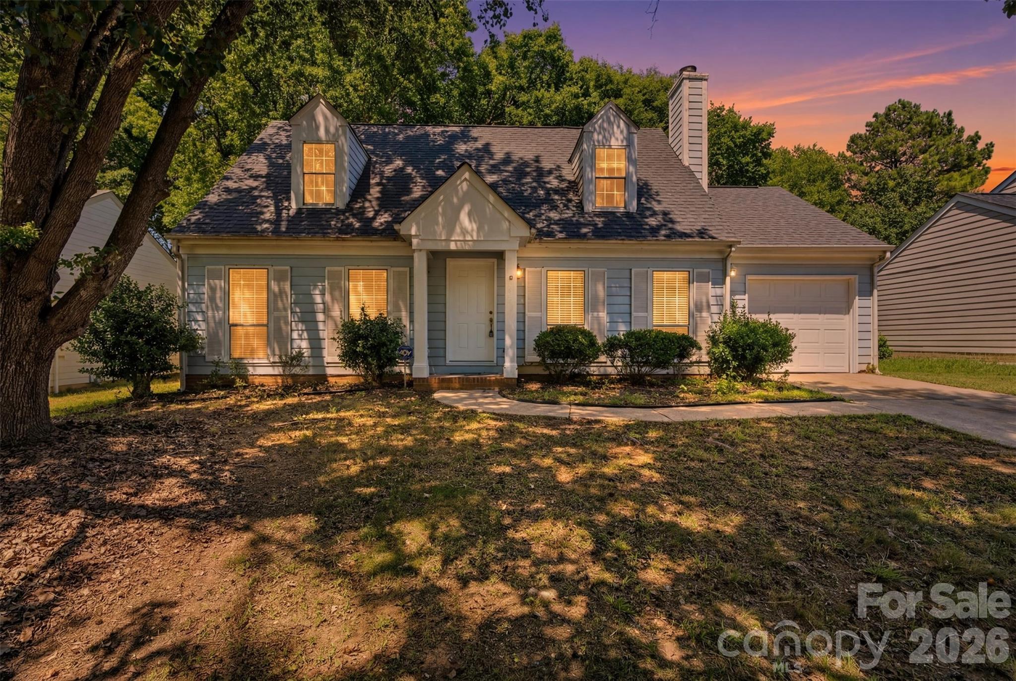 8345 Houndstooth Drive Property Photo 3