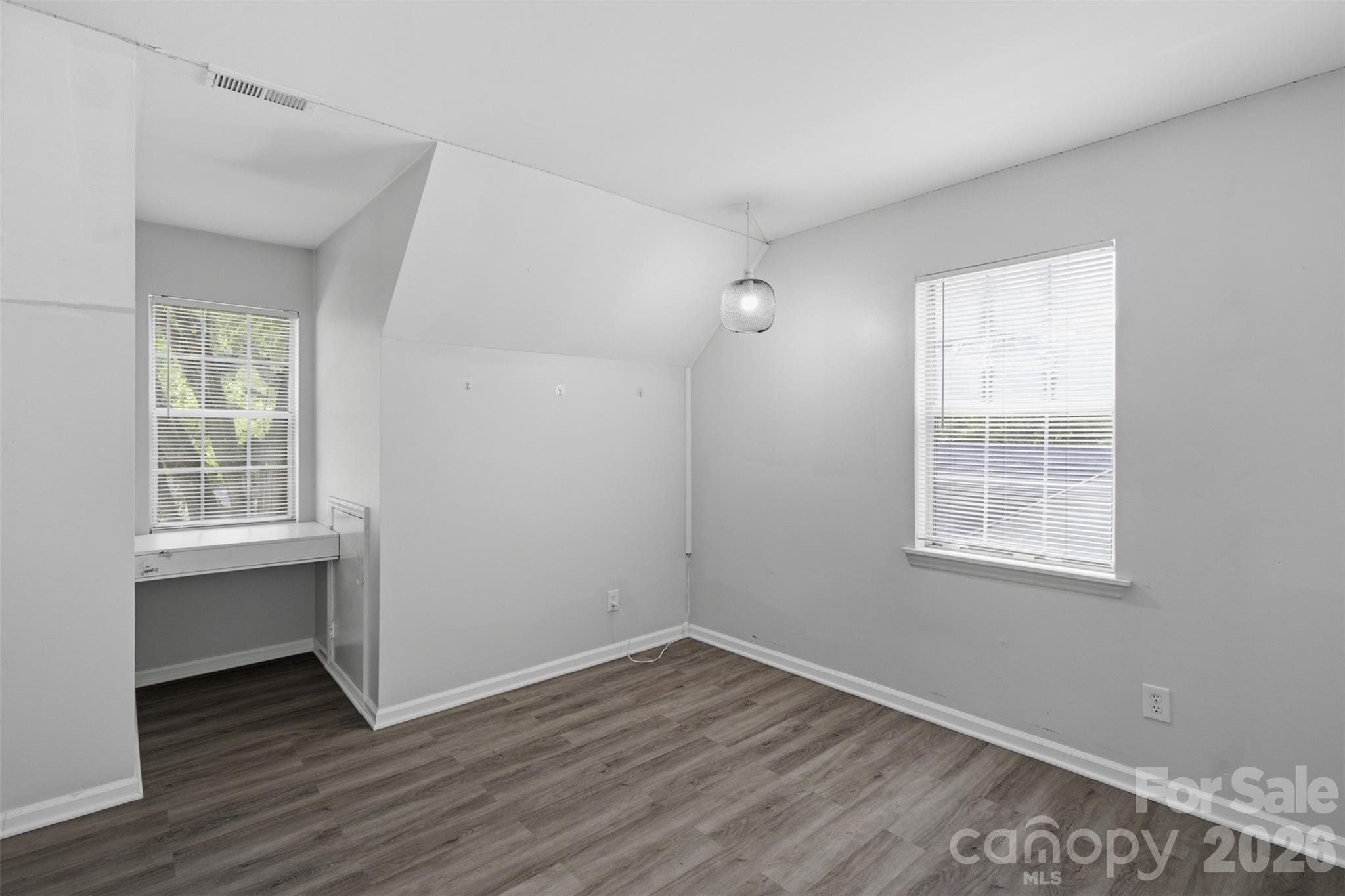 8345 Houndstooth Drive Property Photo 17