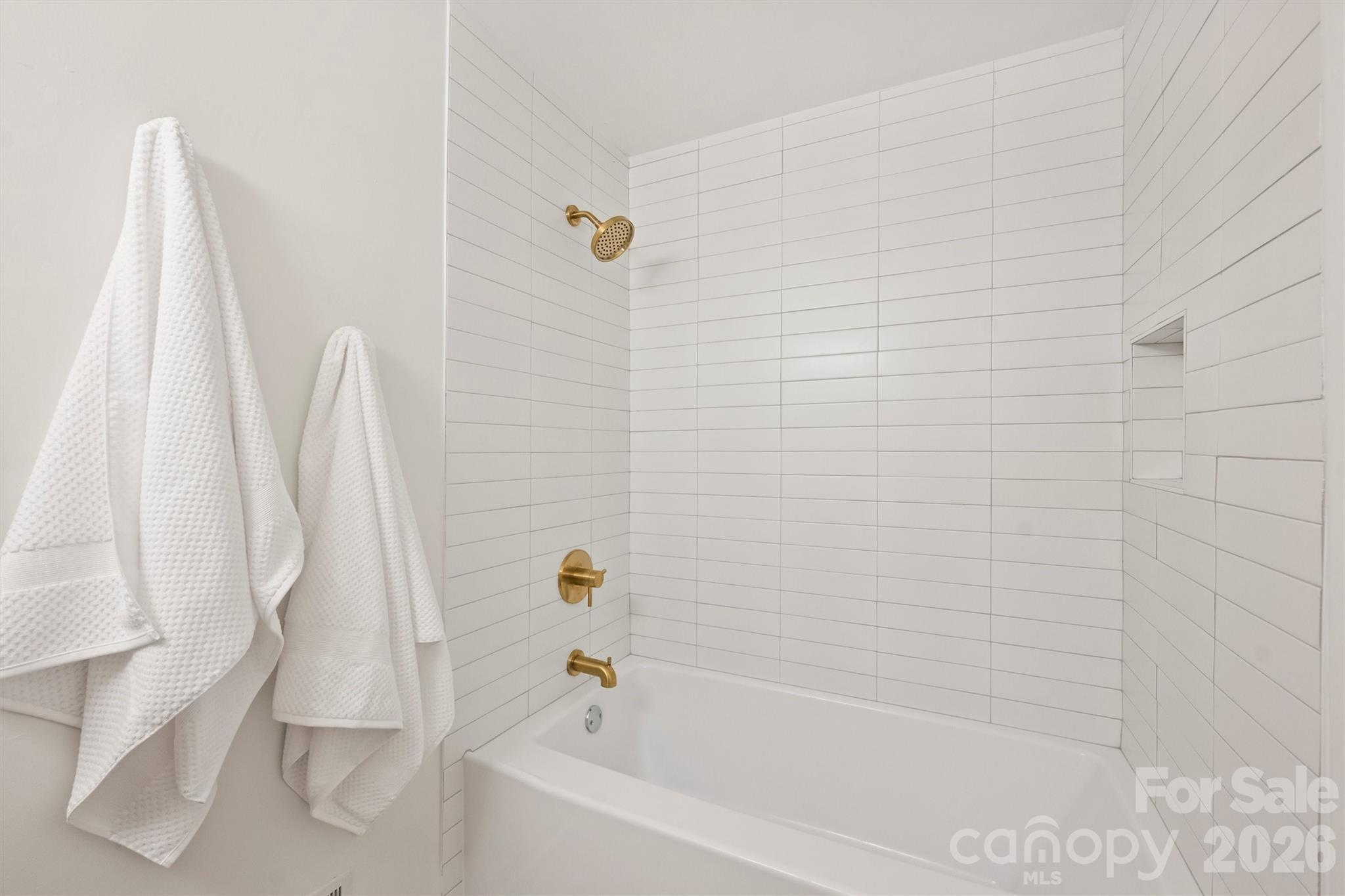 7323 Rollingridge Drive Property Photo 27