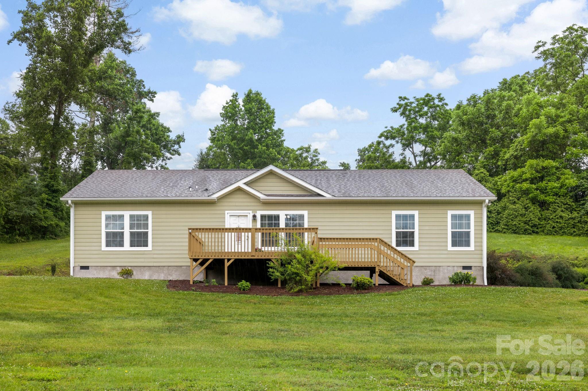 135 Herron Cove Road Property Photo