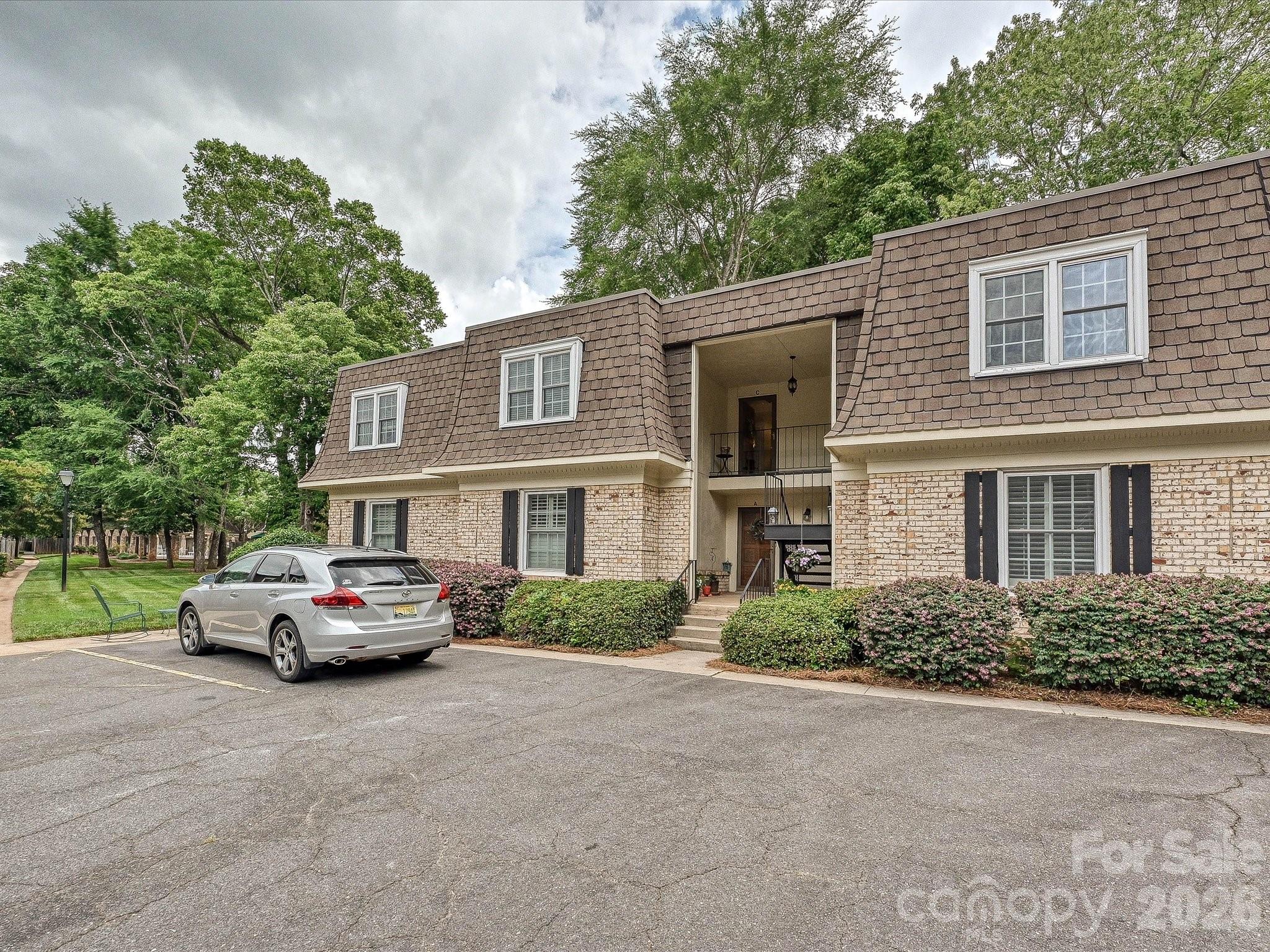 2233 Rexford Road C Property Photo 1