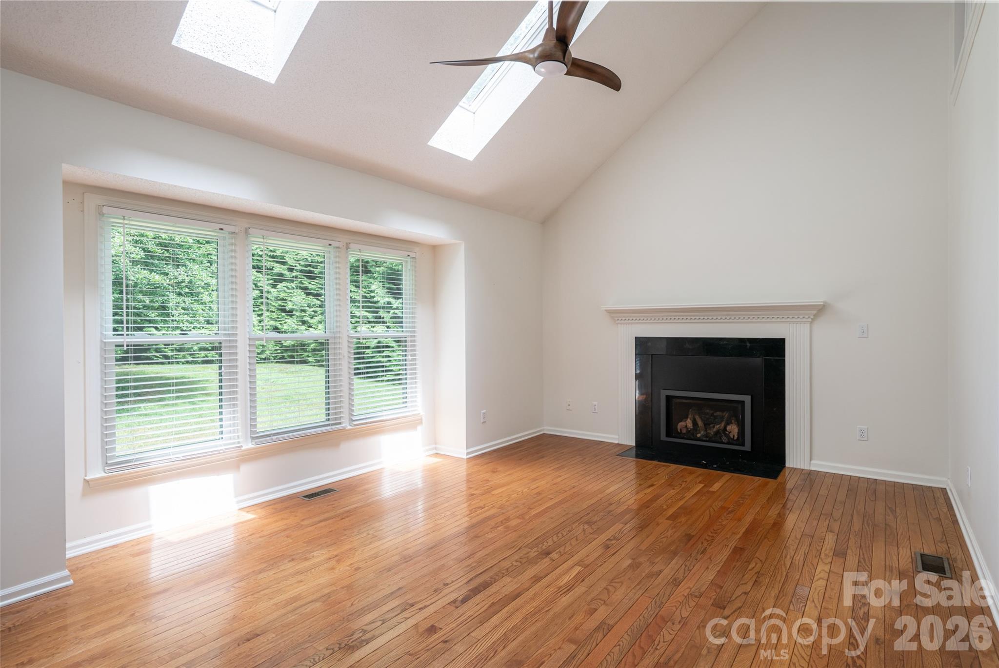 204 Windsor Forest Circle Property Photo 23