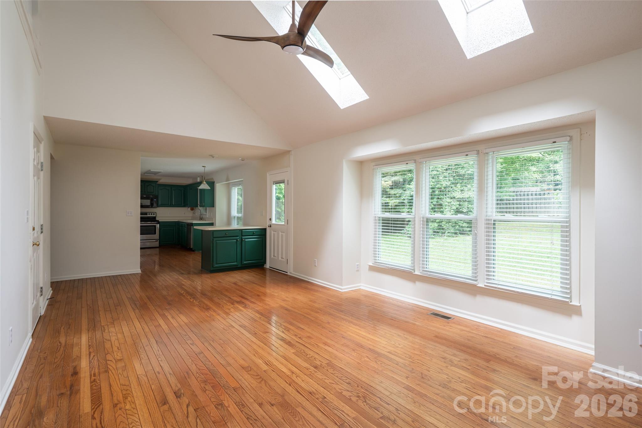 204 Windsor Forest Circle Property Photo 24