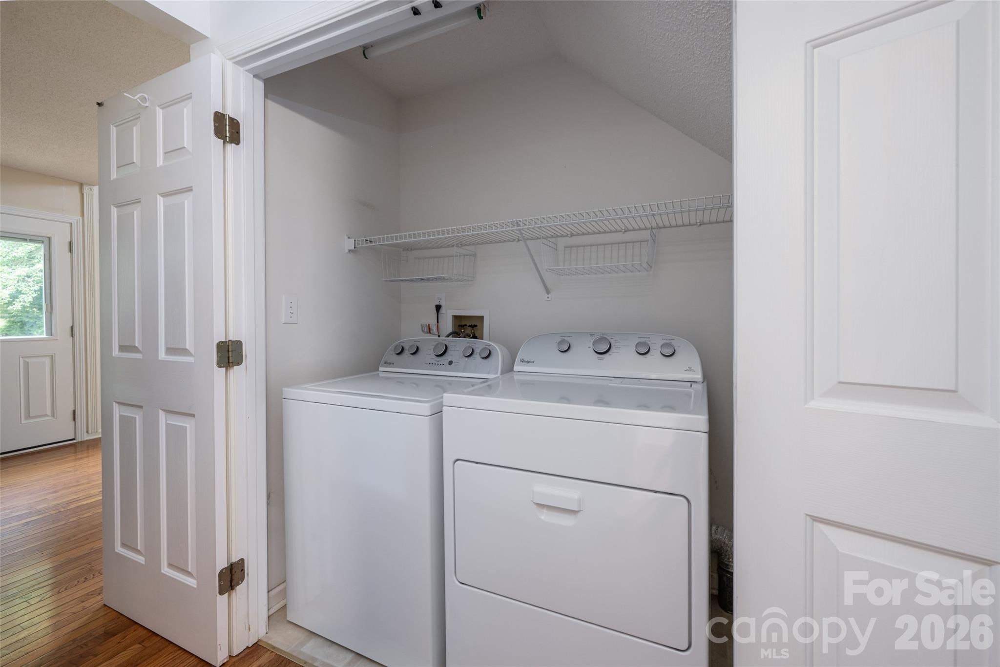 204 Windsor Forest Circle Property Photo 27