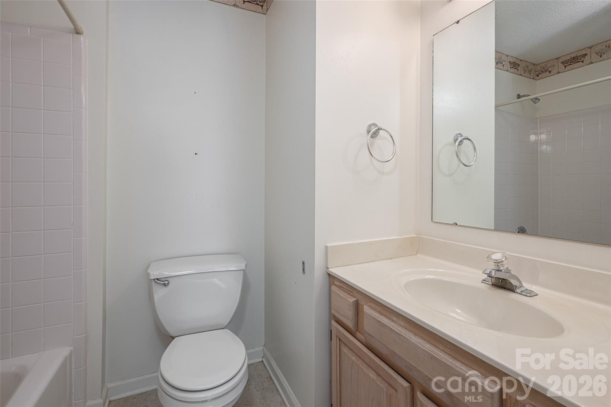 204 Windsor Forest Circle Property Photo 41