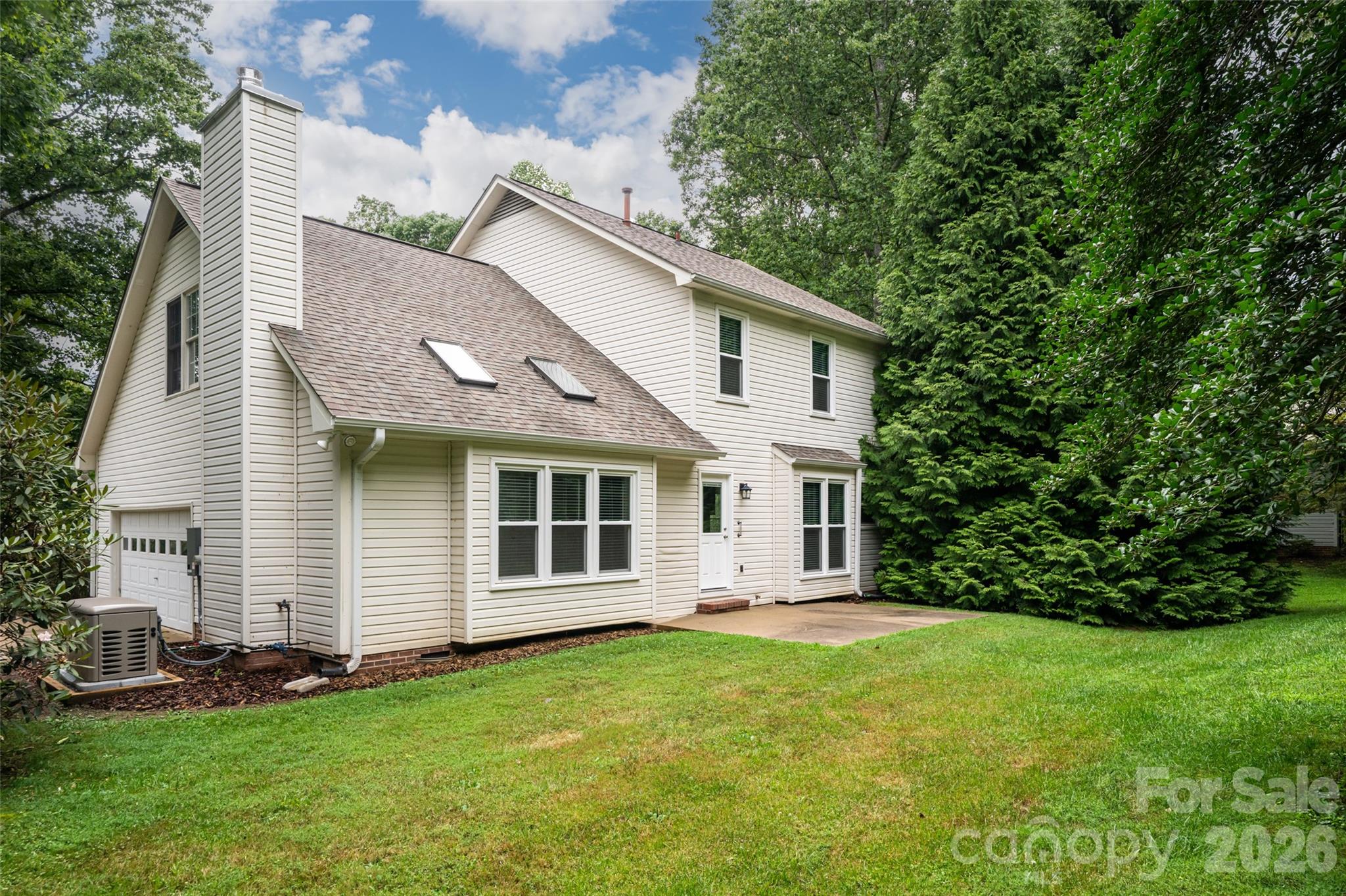 204 Windsor Forest Circle Property Photo 46