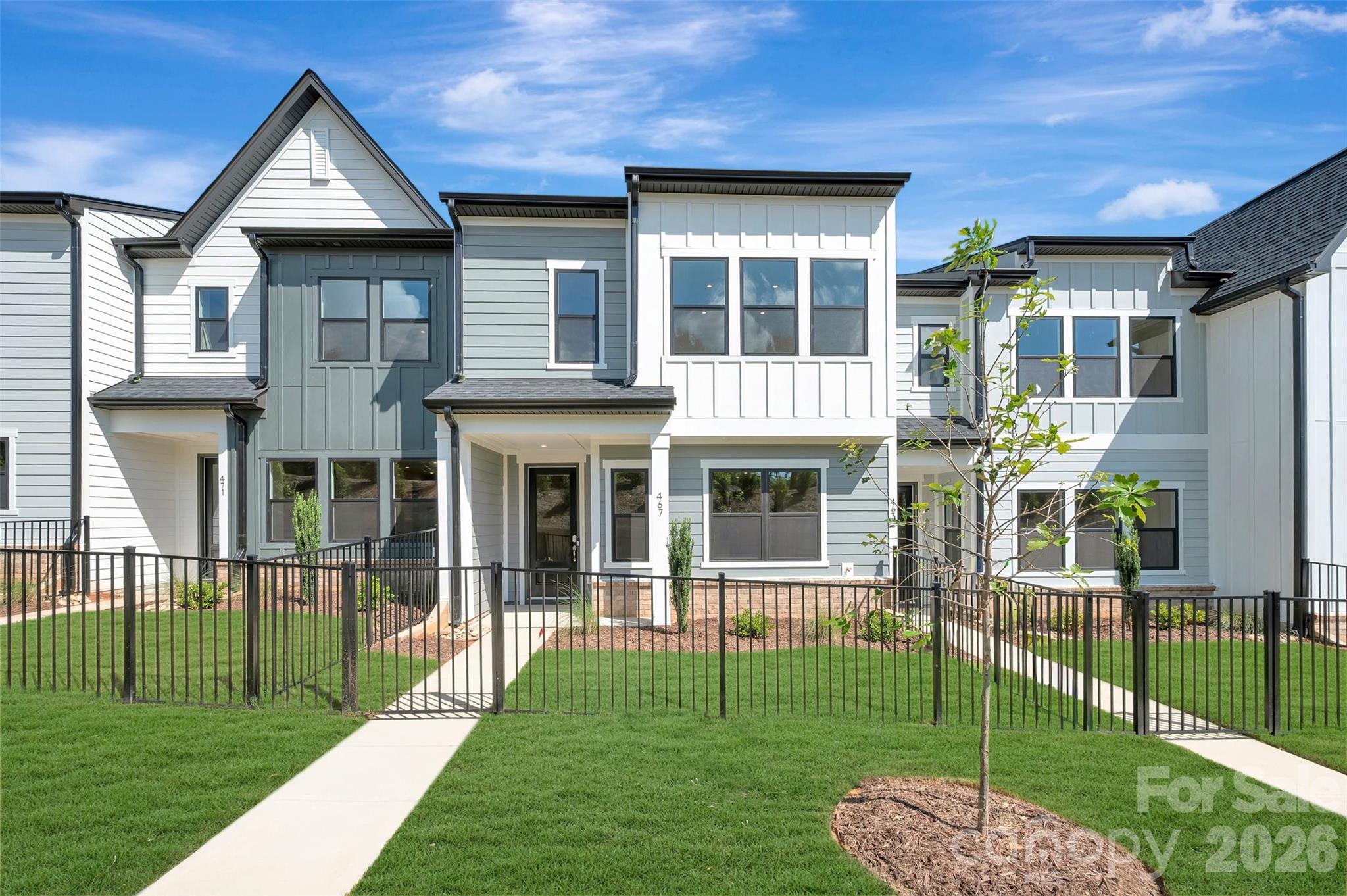 467 Nash Street Property Photo 1