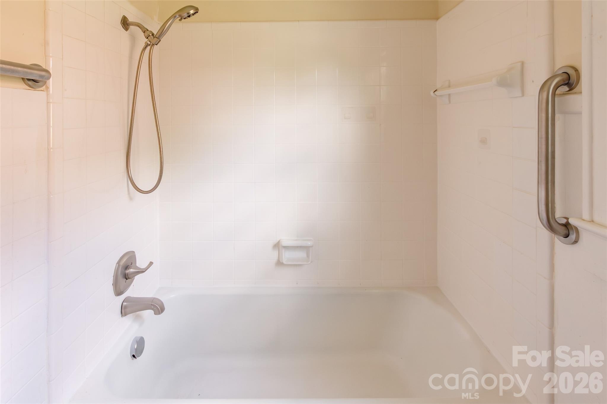 168 Park Street Property Photo 22