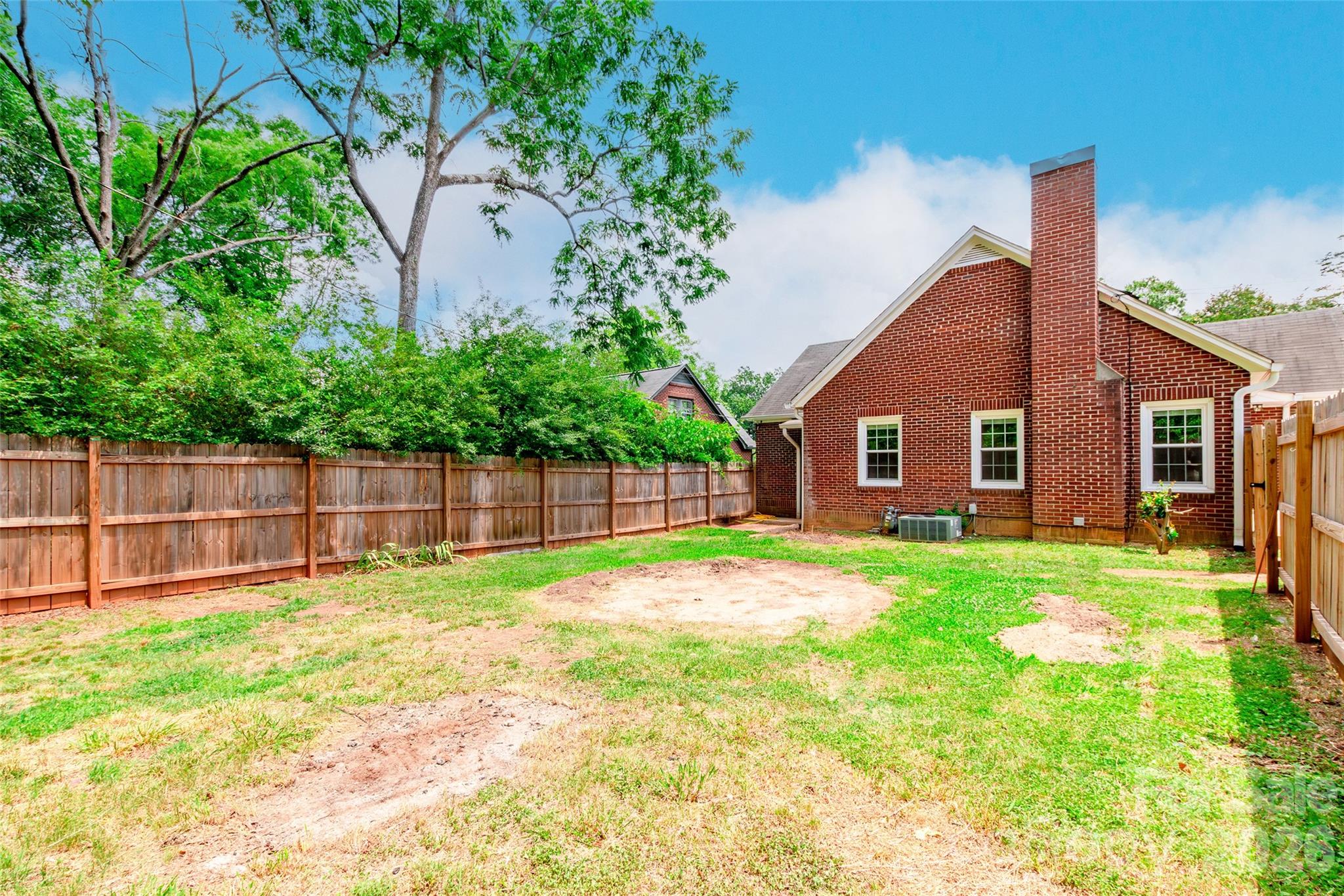 168 Park Street Property Photo 26