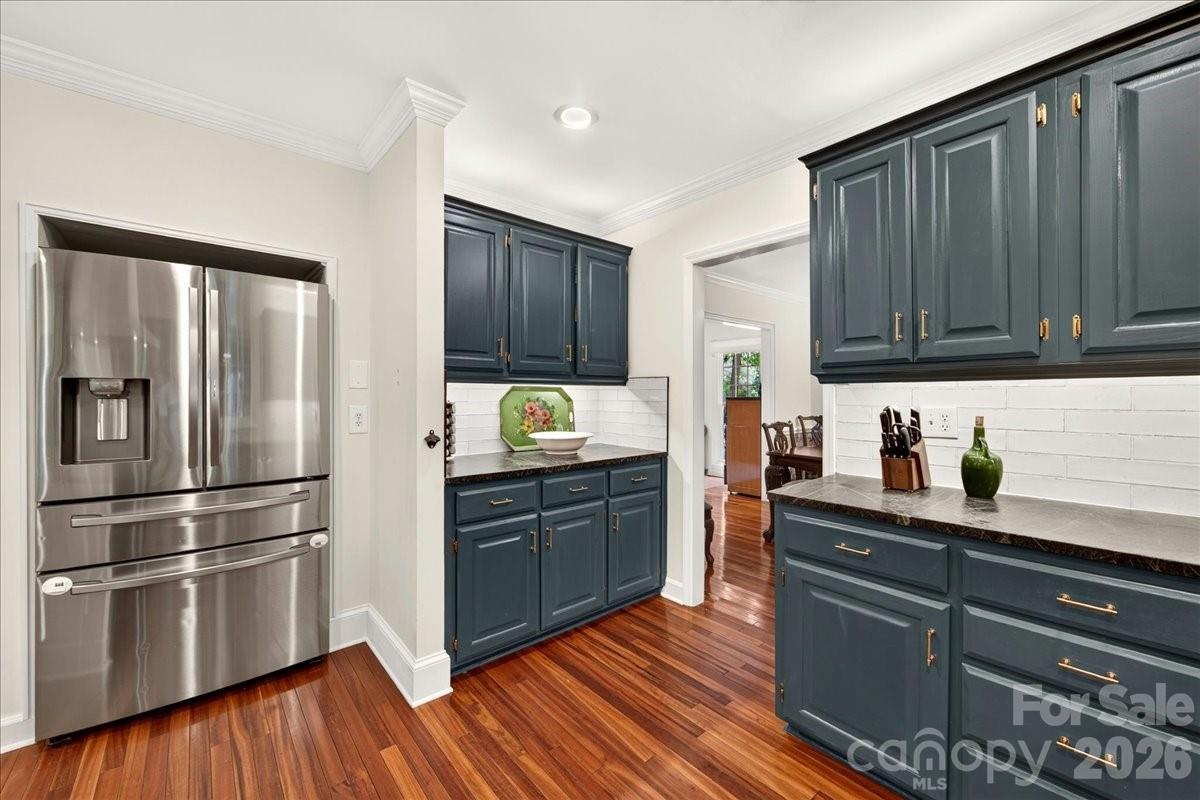 10300 Ben Franklin Court Property Photo 13