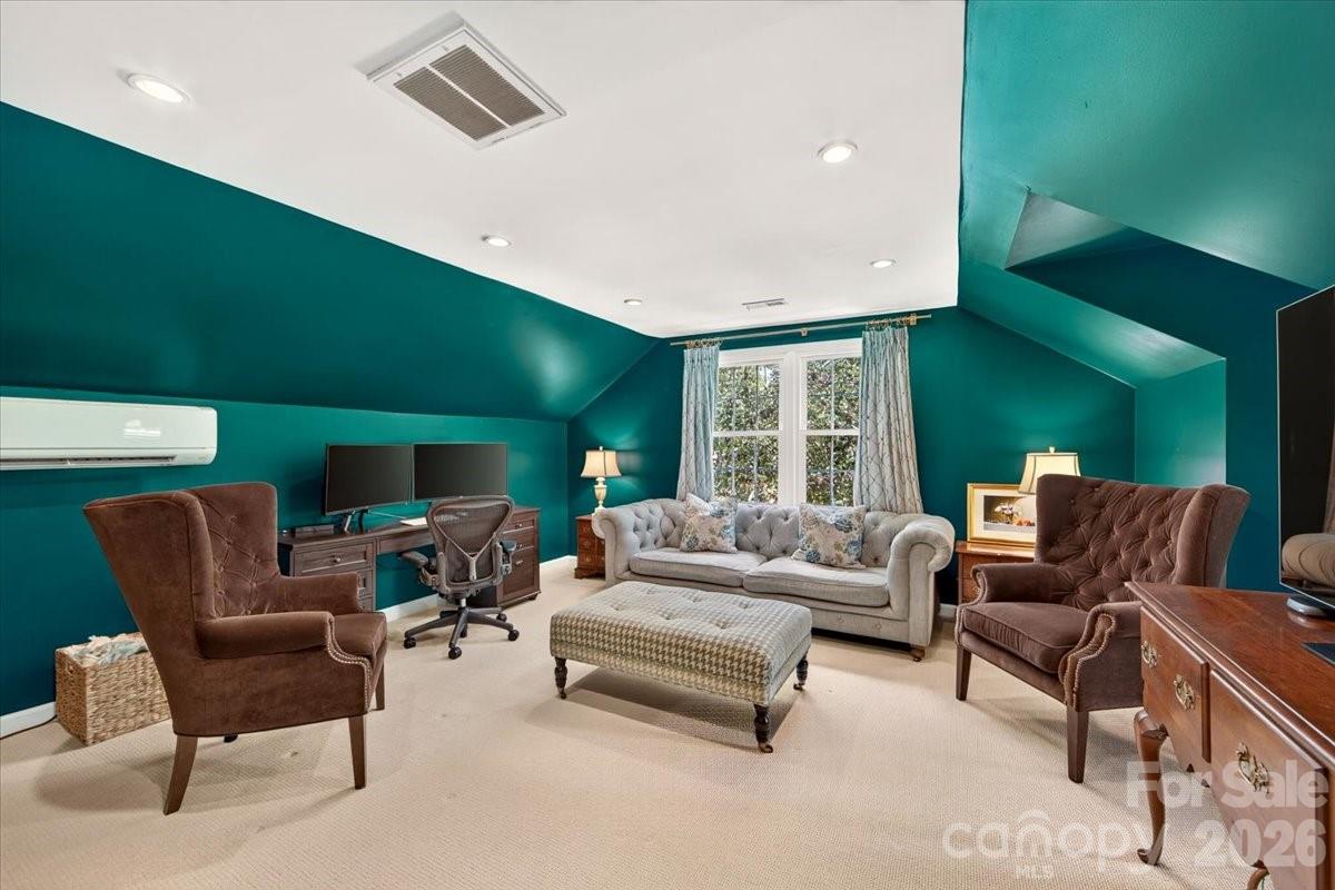 10300 Ben Franklin Court Property Photo 22
