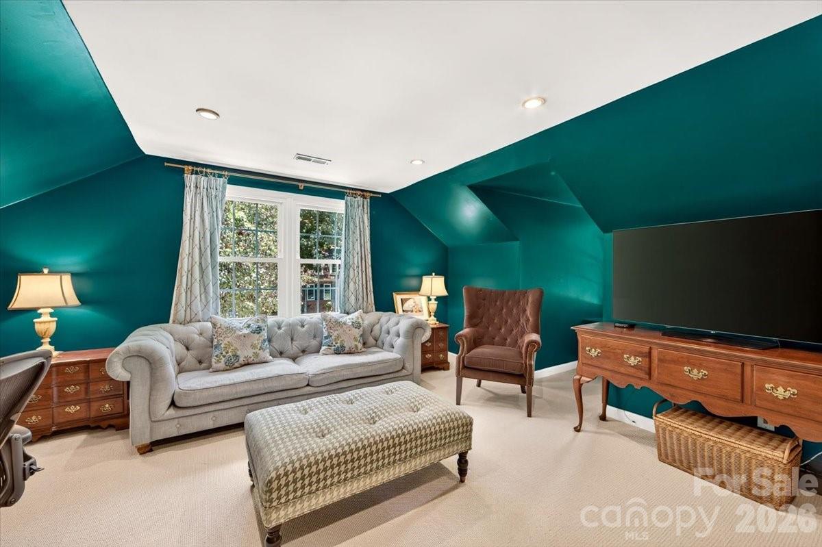 10300 Ben Franklin Court Property Photo 23
